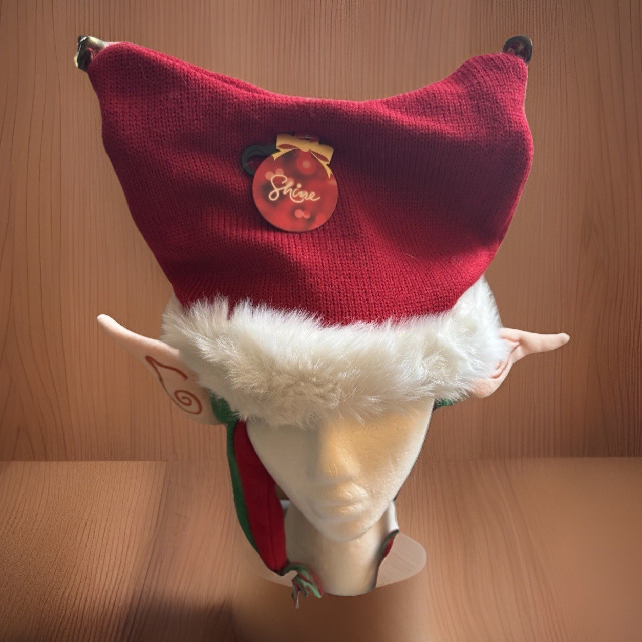 Bed Bath And Beyond Elf Santa Hat With Ears & Jingle Bells