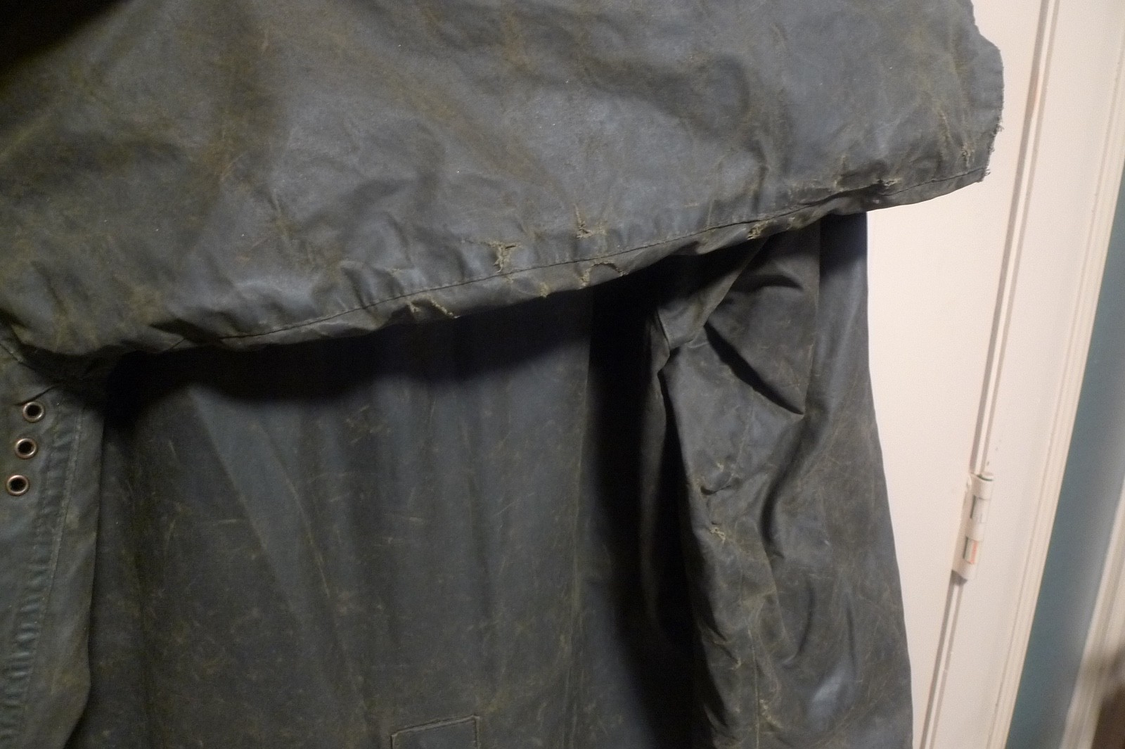 BARBOUR -A160 BURGHLEY WAX COTTON COAT – MADE@ UK – VINTAGE – SHABBY CHIC – 34