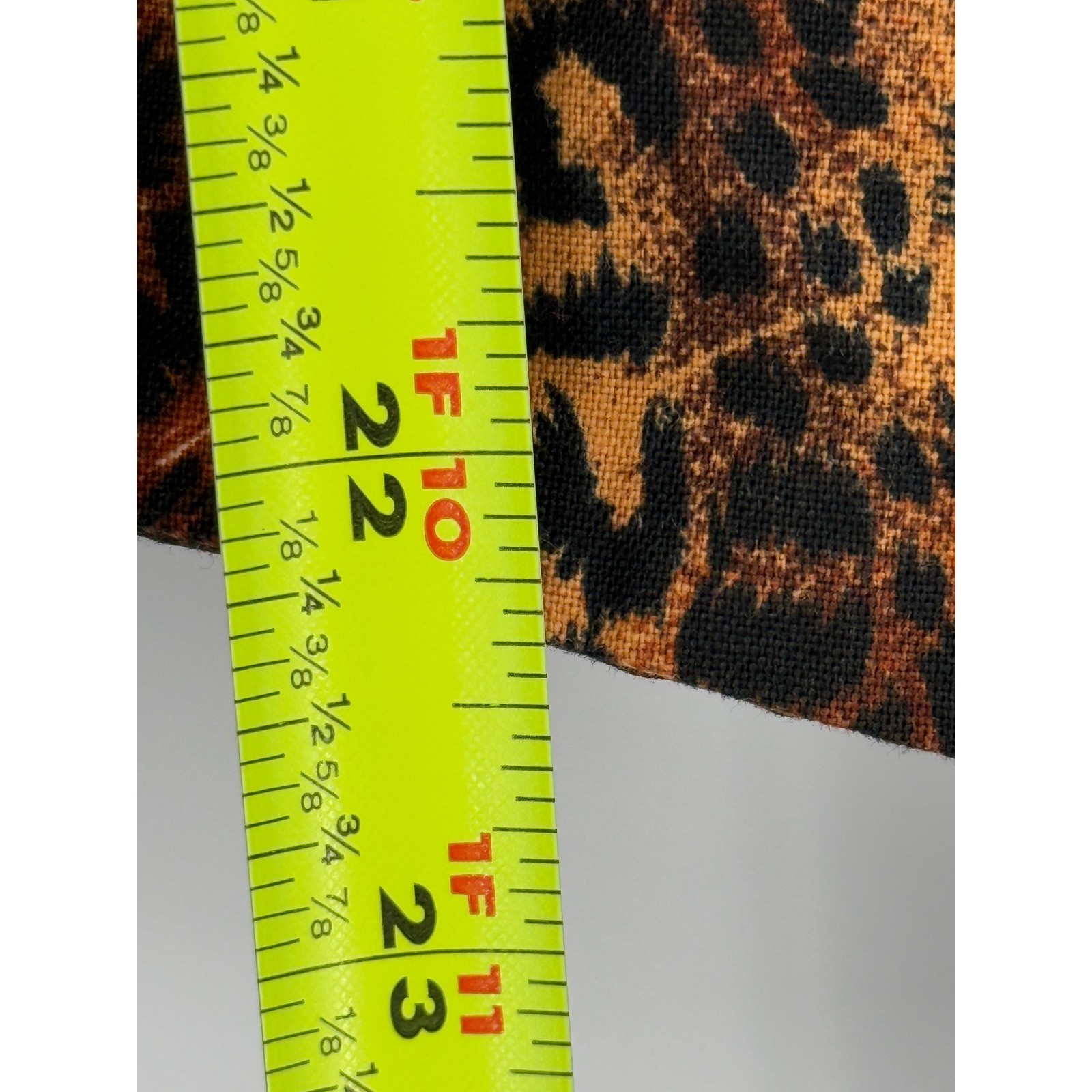 Homemade Womens Vest Leopard Cheetah Tiger Sleeveless Button Front Sz L