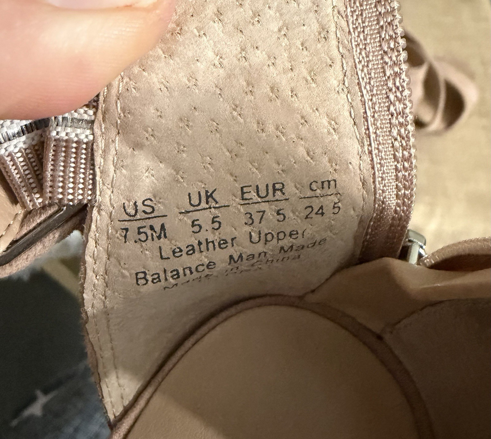 Franco Sarto Beige Leather Strappy Block Heel Sandals Women’s 7.5M Ankle Strap
