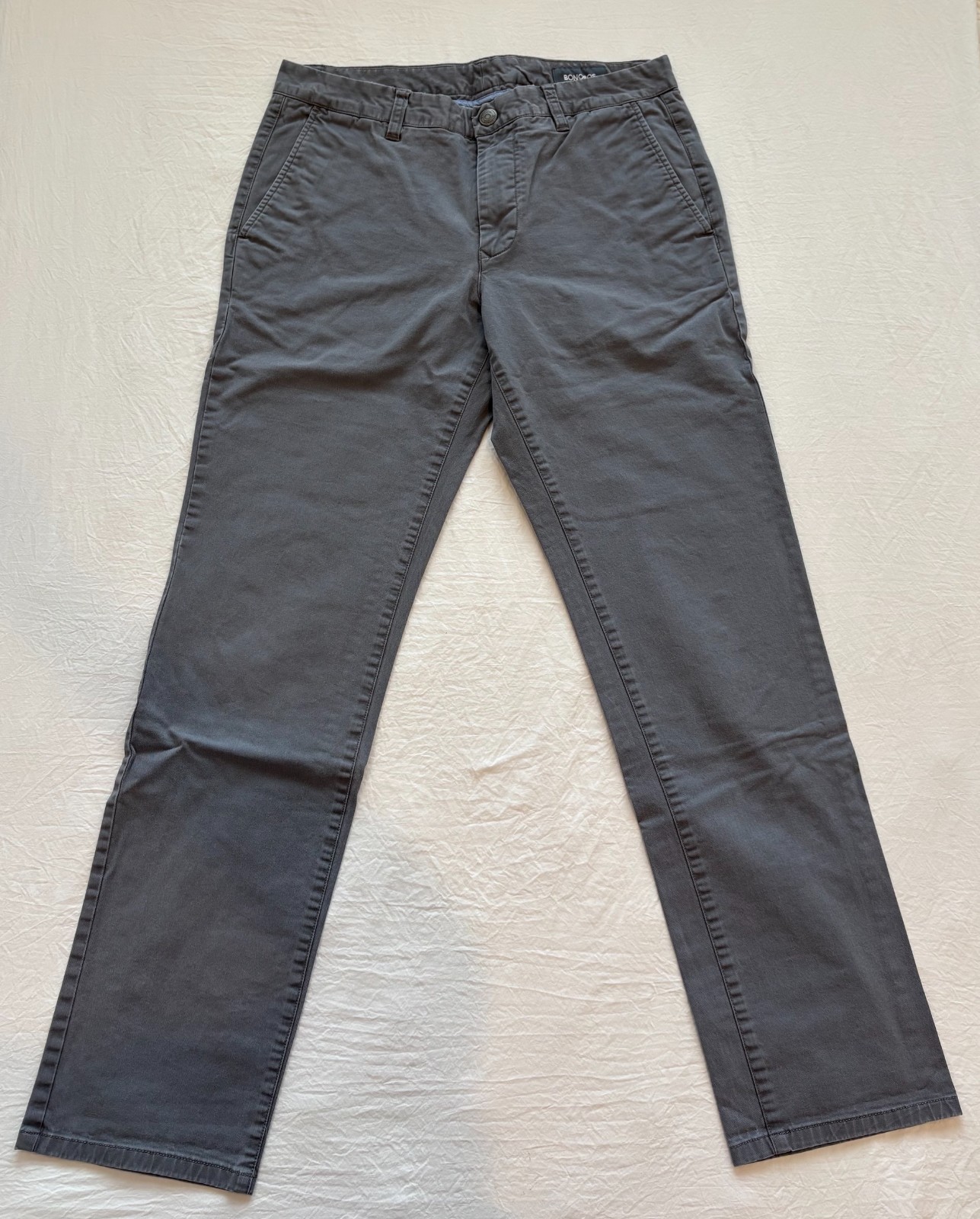 2 Pairs of Men’s Bonobos Slim Fit Pants 32×32 Button Close and Chino Style