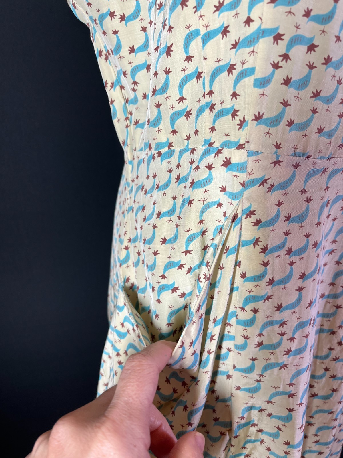 Vintage Homemade Housedress Short Sleeve Pockets Rooster Print *Flaws