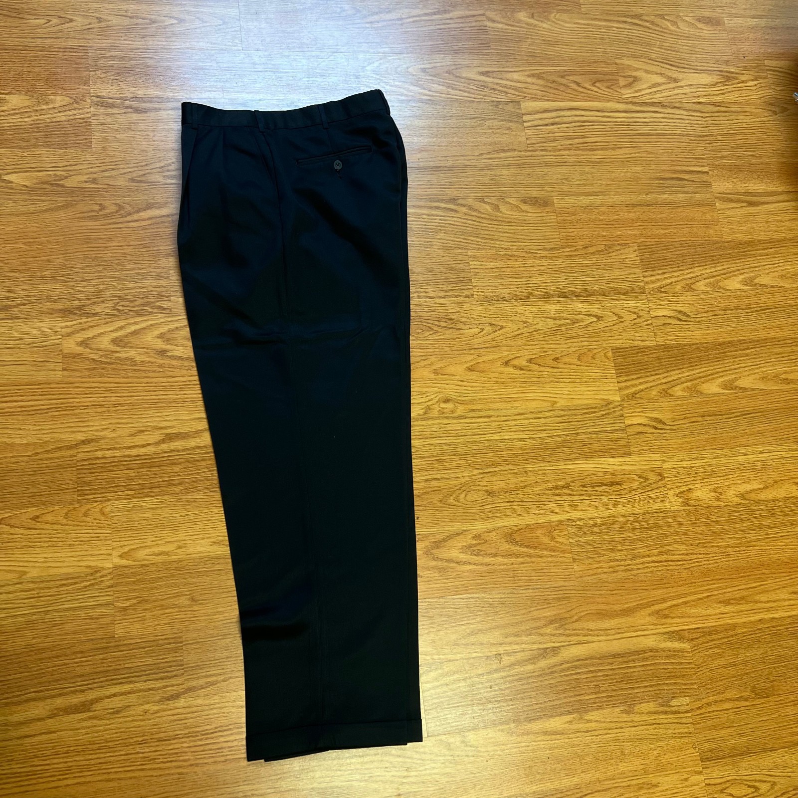 Perry Ellis Portfolio Men’s Black Pleated Cuffed Dress Pants Trousers