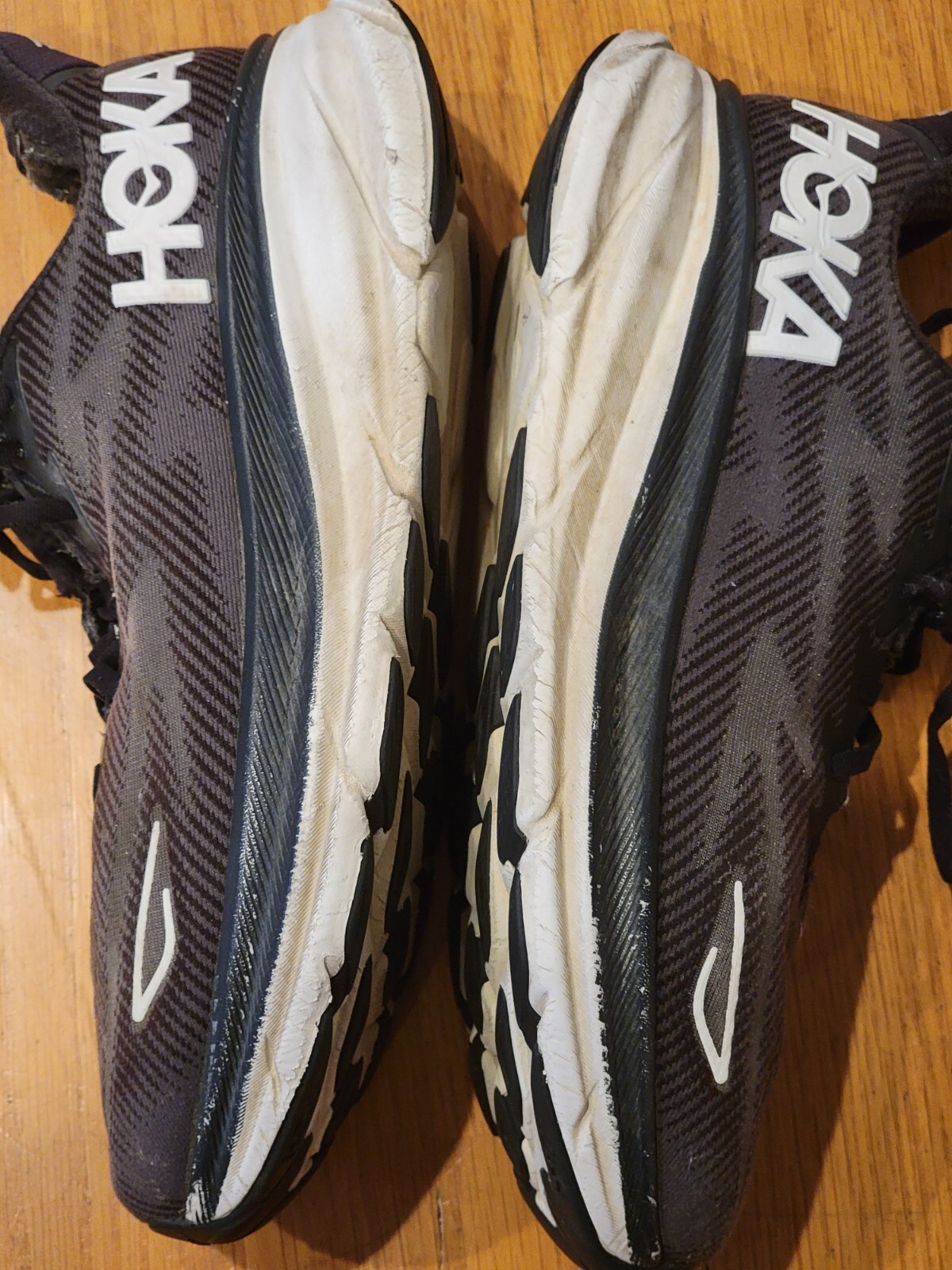 Hoka One One Mens Clifton 9 1127895 Black White Running Shoes Sz 12.5 No Insoles
