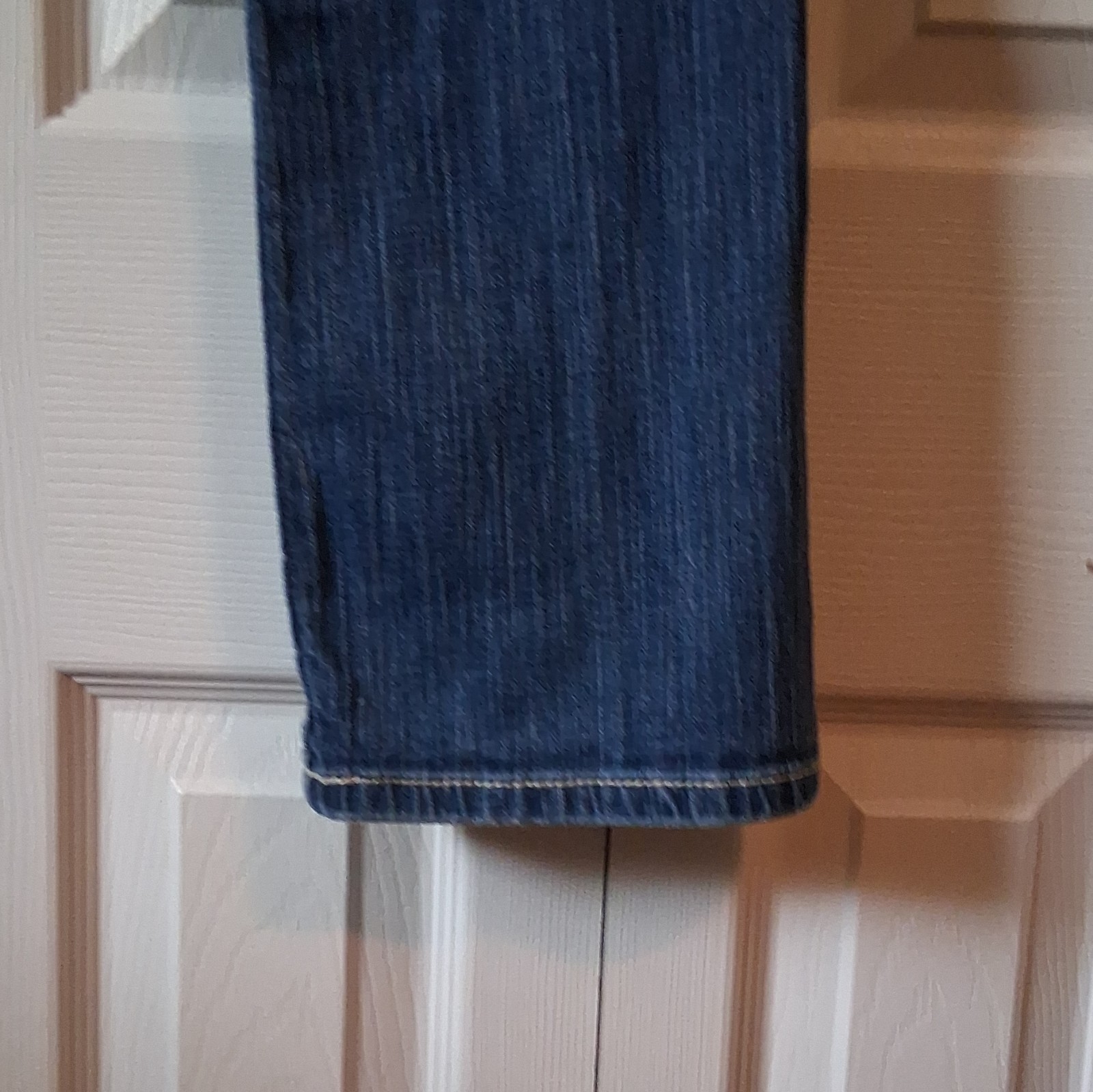 BKE Women’s Bootcut Jeans Blue Medium Wash Low Rise 5-Pocket Button Accents