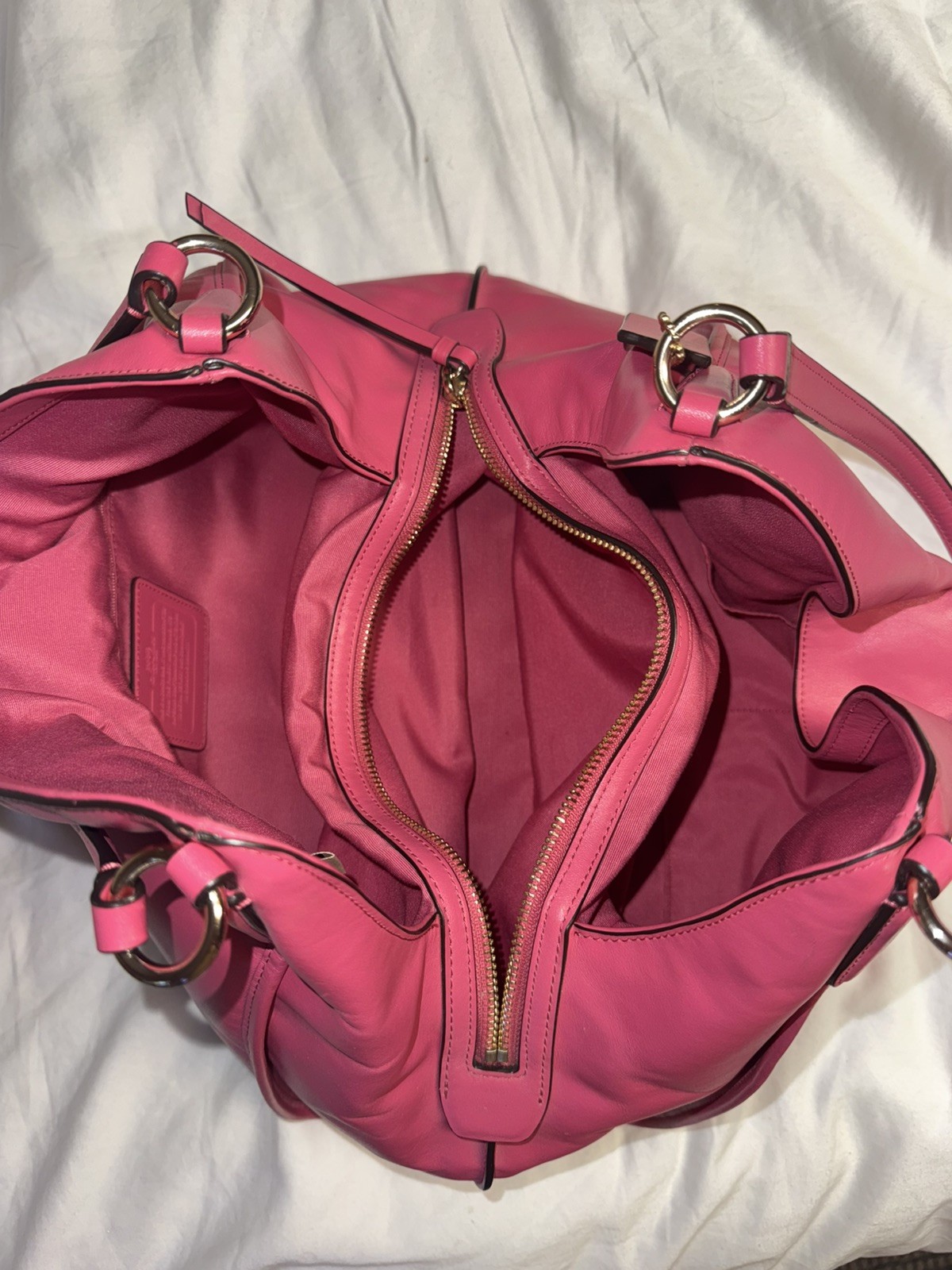 Gorgeous COACH pink Madison Carlyle Should Bag EXCELLENT CONDITION