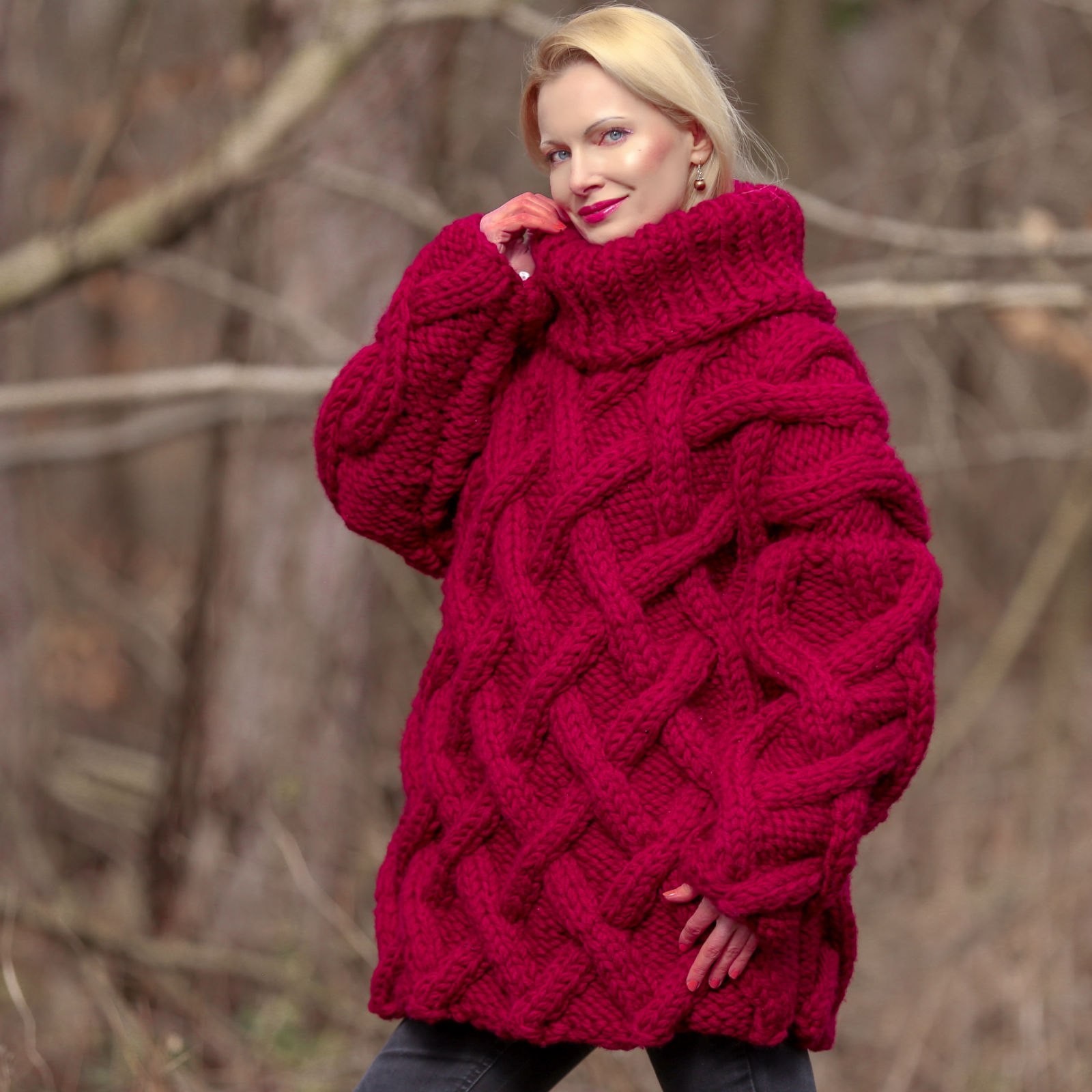 Red Chunky Knit Sweater 100% Wool Heavy Hand Knit Oversized Turtleneck – 4.3 KG