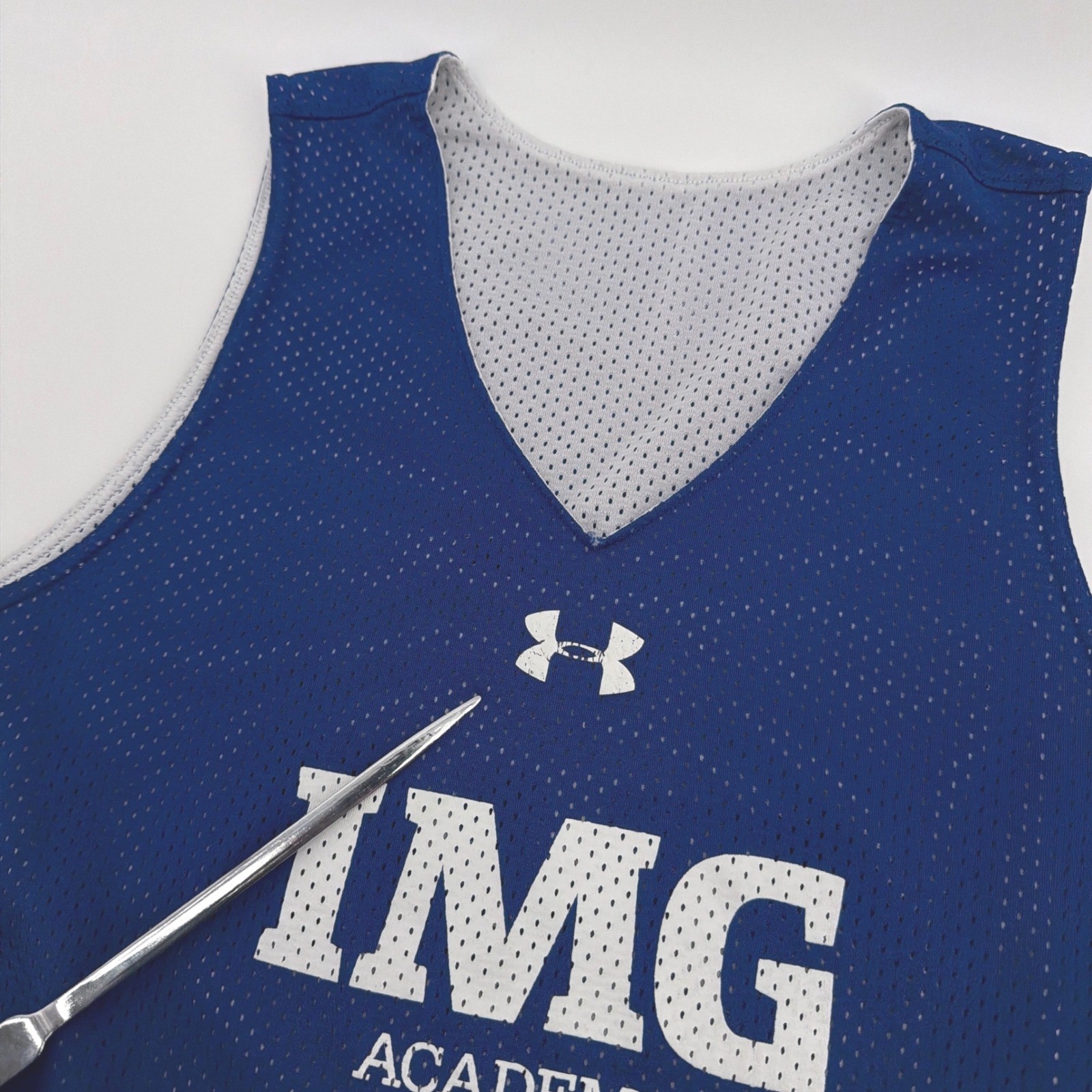 Under Armour IMG Academy Jersey Mens 40″ Chest Blue Reversible Mesh Tank Top