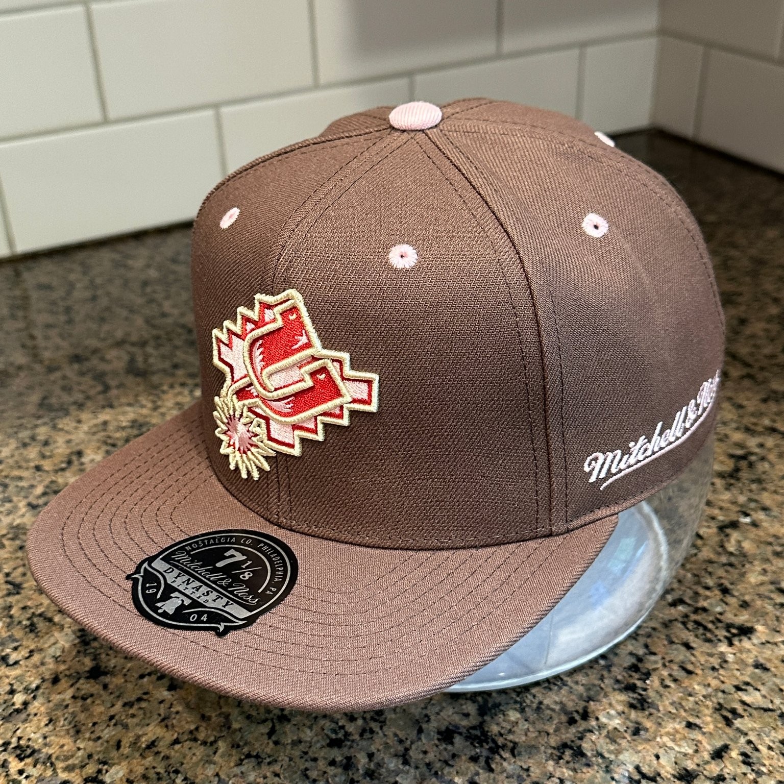 San Antonio Spurs Mitchell & Ness Fitted Hat 7 1/8 Brown Sugar Bacon NBA New
