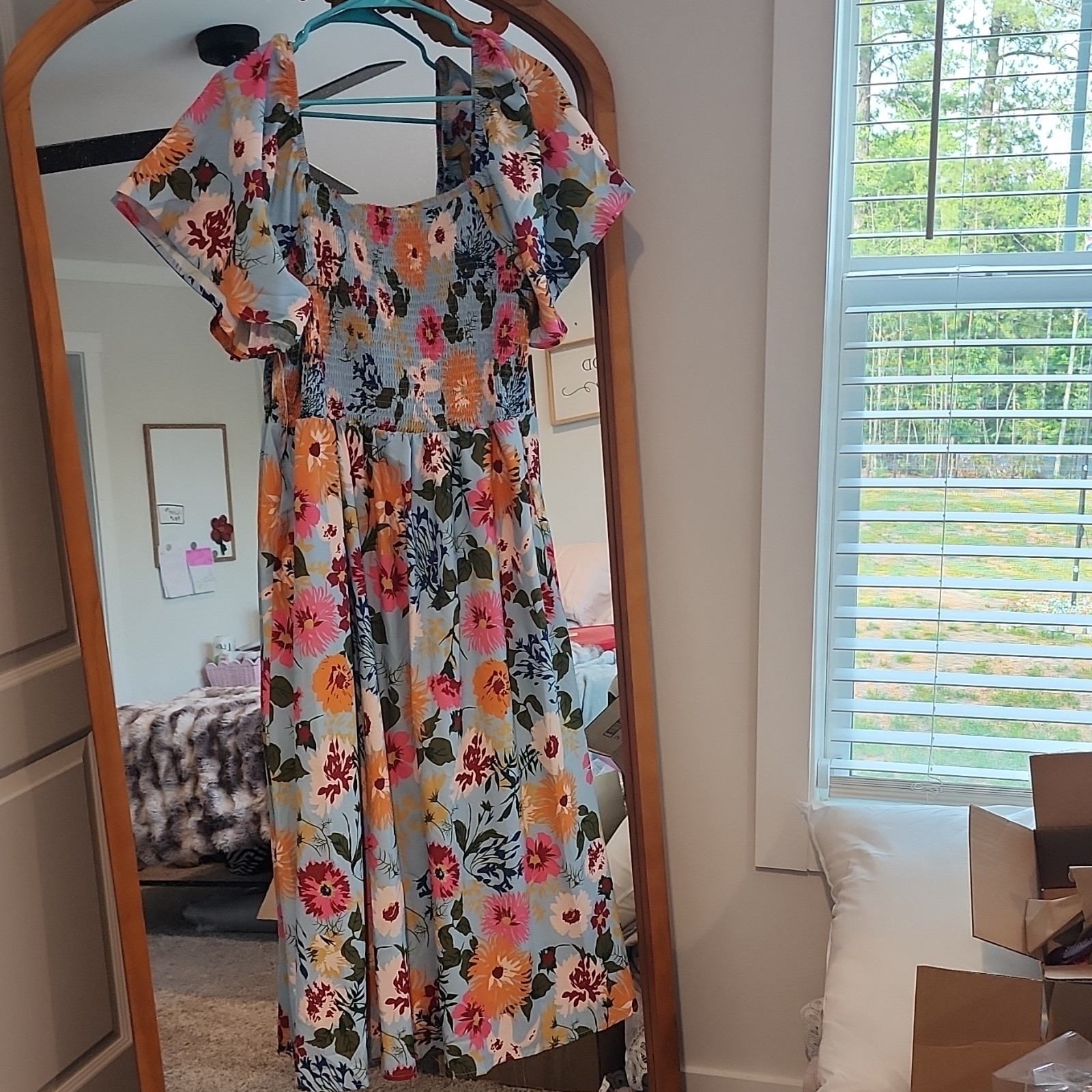 Bloomchic Women’s Plus 22/24 Blue Floral Smocked Short Sleeve dress with pockets