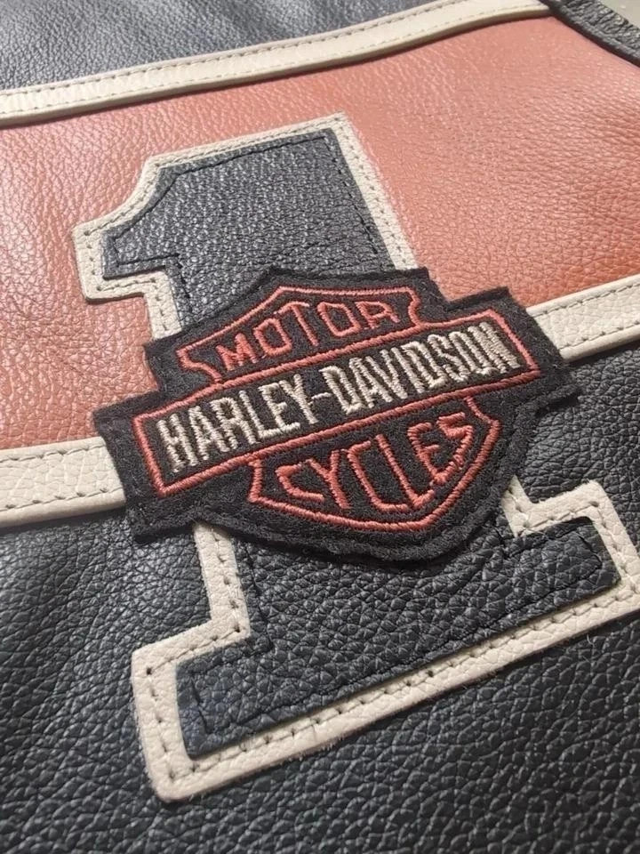 Harley-Davidson Men’s Victory Lane #1 Stripe Leather Motorcycle Biker Vest