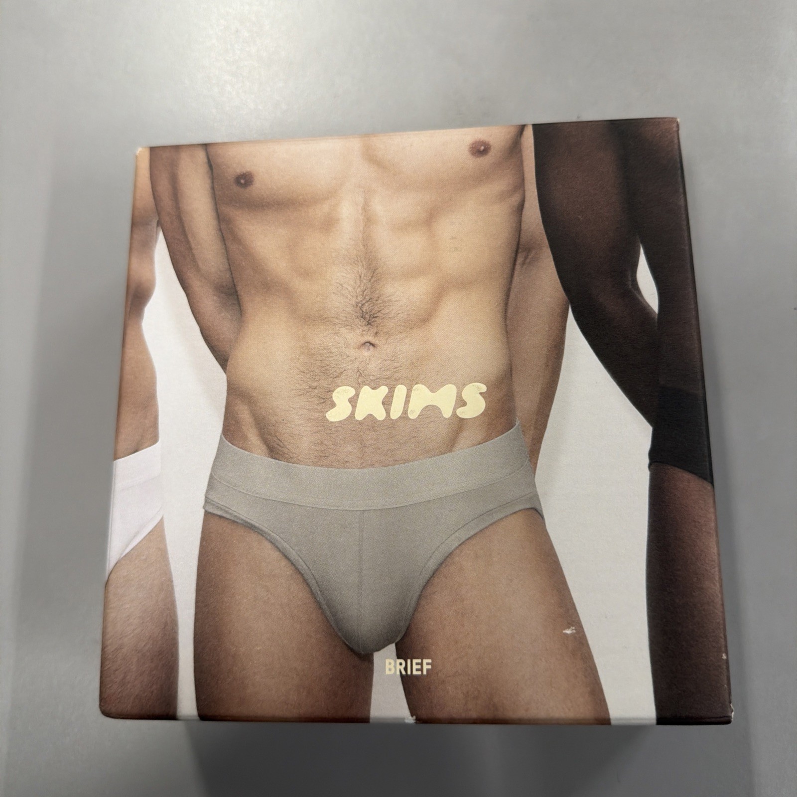 Skims Men’s Cotton Briefs M 32-34 New In BOX 3 Pack White/Chalk Underwear HTF