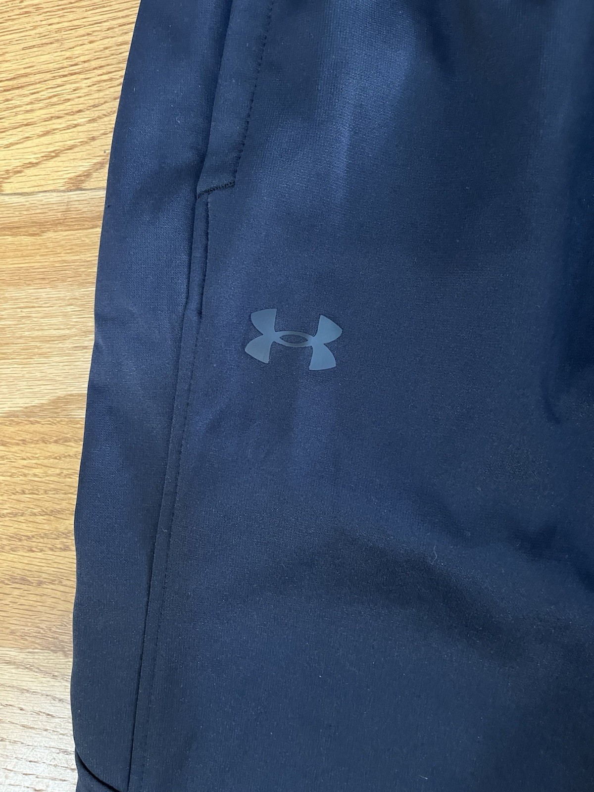 Under Armour Black Mens M Joggers, Tricot Loose Fit Tapered Leg Lined Sweatpants