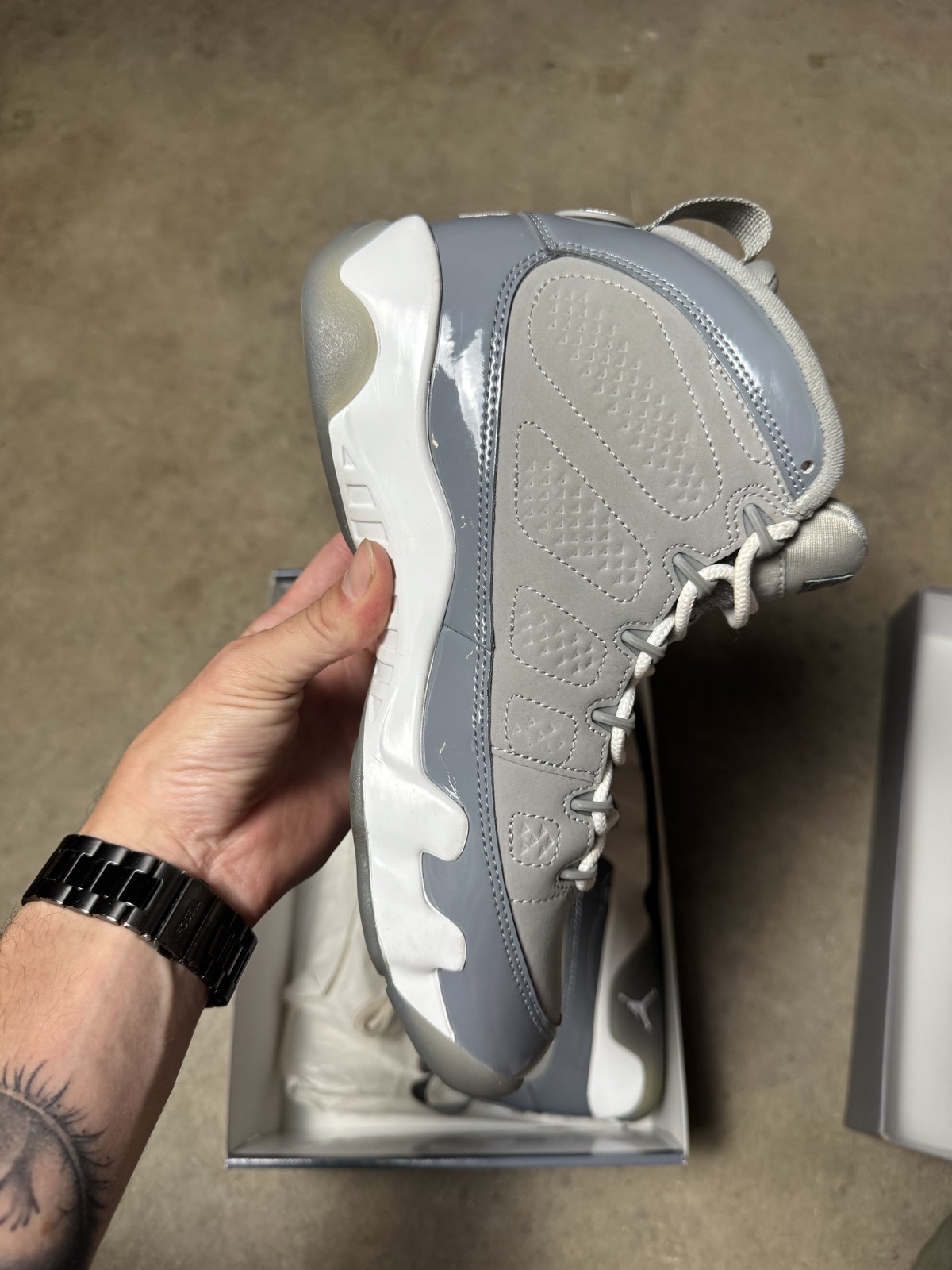 Size 8M/9.5W – Jordan 9 Retro Cool Grey (2025) HV4794-011 Pre-Owned