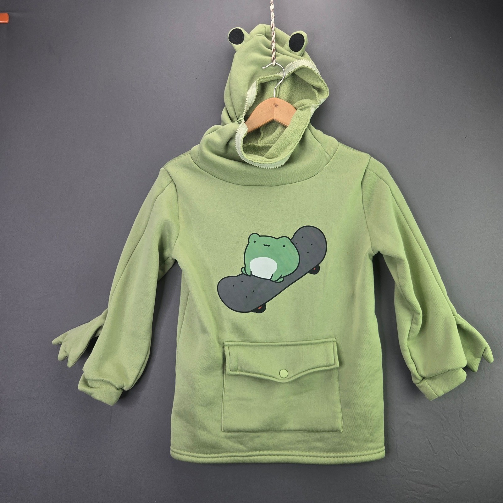 Unbranded Frog Skateboard Hoodie XS Green Zip-Up Hood Fleece Pullover Novelty