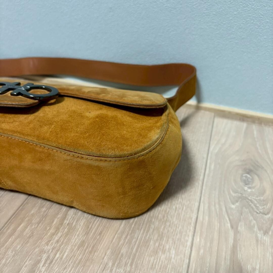 Salvatore Ferragamo One Shoulder Bag Gancini Suede Camel Vintage Auth From Japan