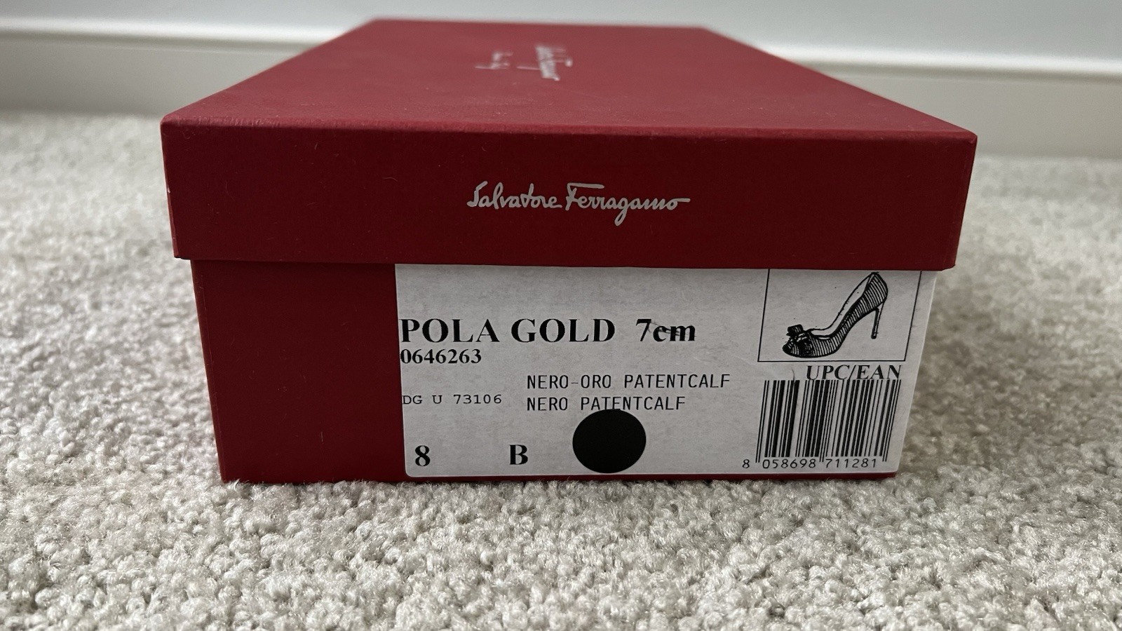 Salvatore Ferragamo Italy Black Patent Leather Pola Gold Striped 7cm ShoesSize 8