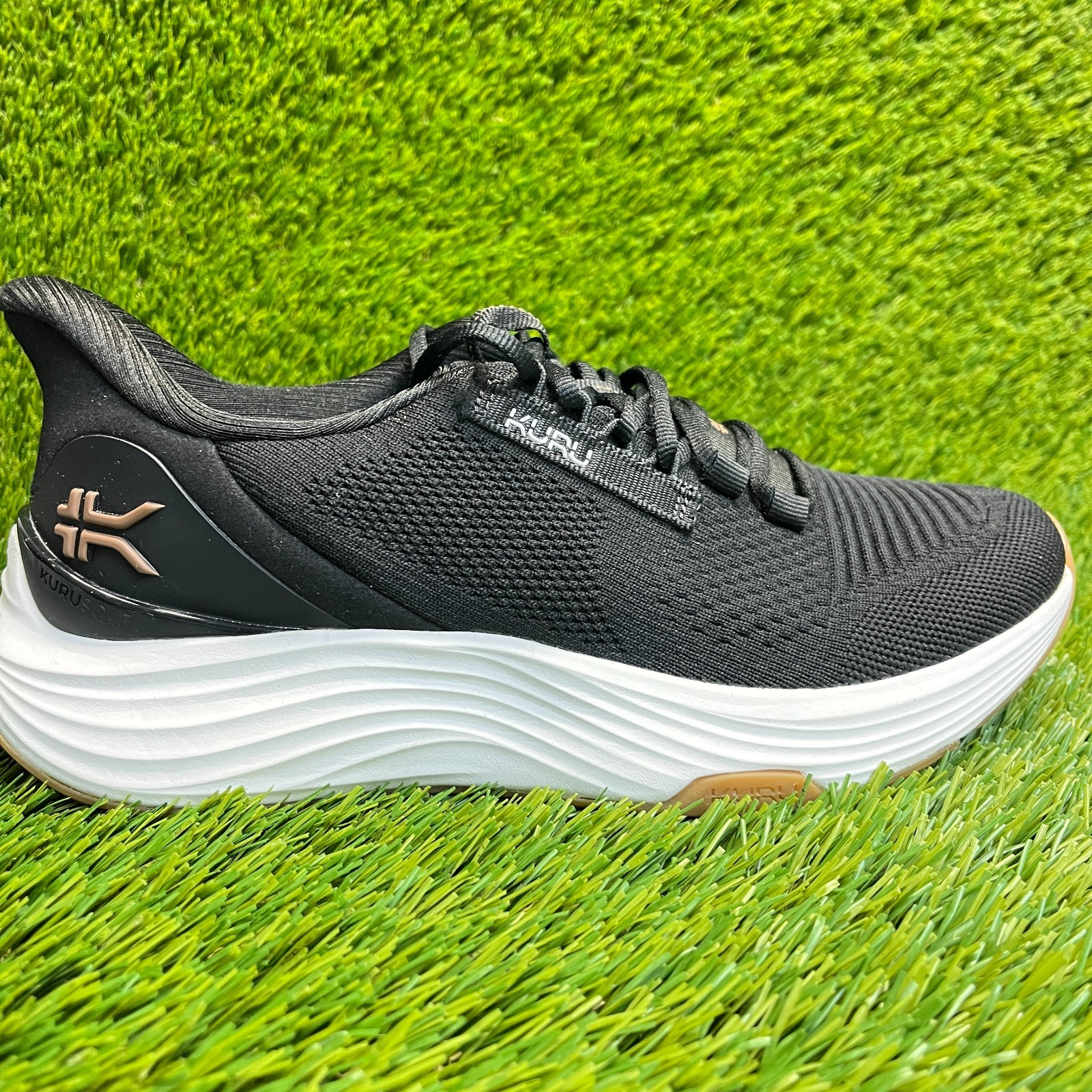 Kuru Atom 2 Womens Size 8 Black White Athletic Running Walking Shoes Sneakers