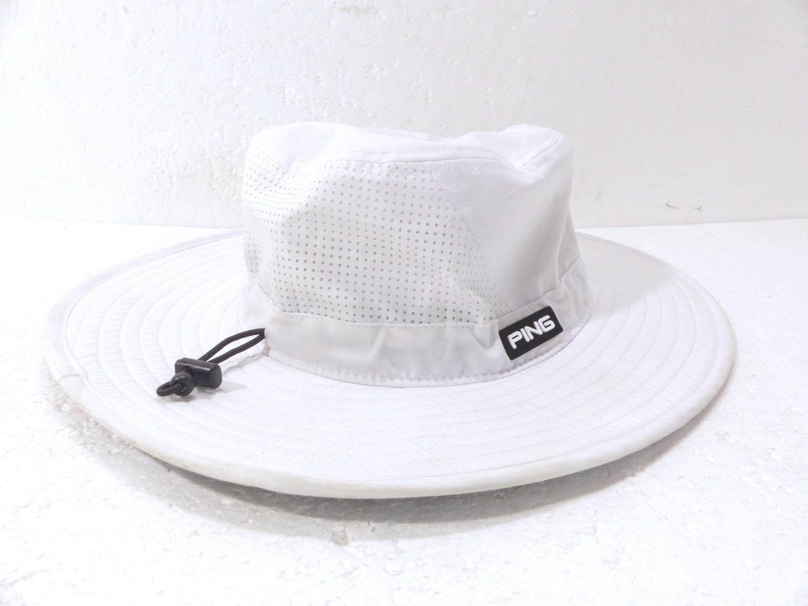 Adult PING Golf Sensorcool Vented White Elastic Stretch Fit Boonie Sun Hat OSFM