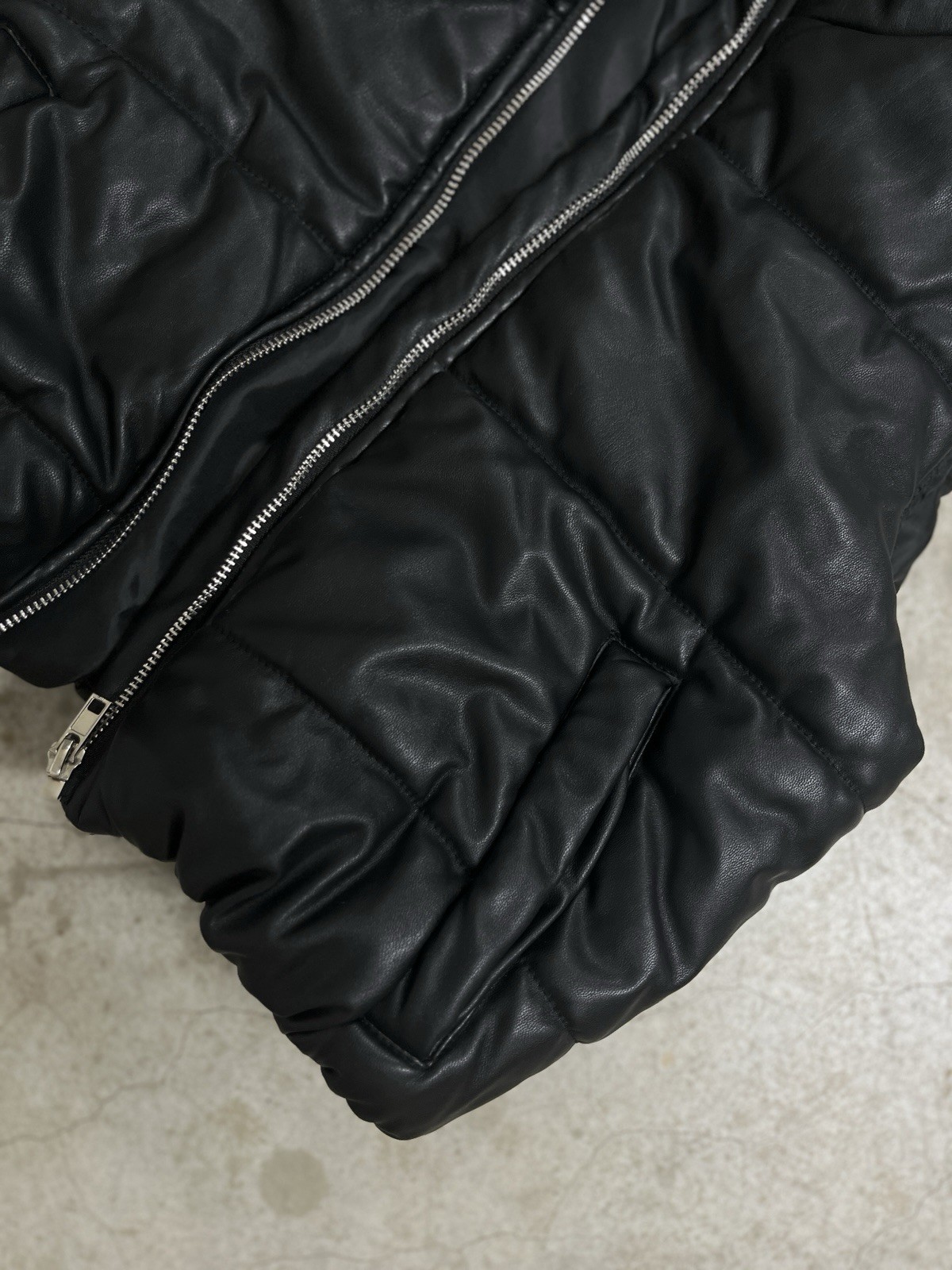 Ambiance Women’s Black Quilted Puffer Vest Full Zip w/ Pockets, Size S