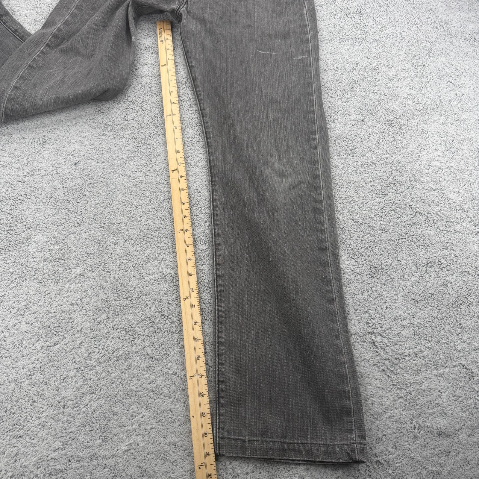 Levis 501 Jeans Mens 33×31 Gray Black Button Fly Straight Denim Pants Cotton