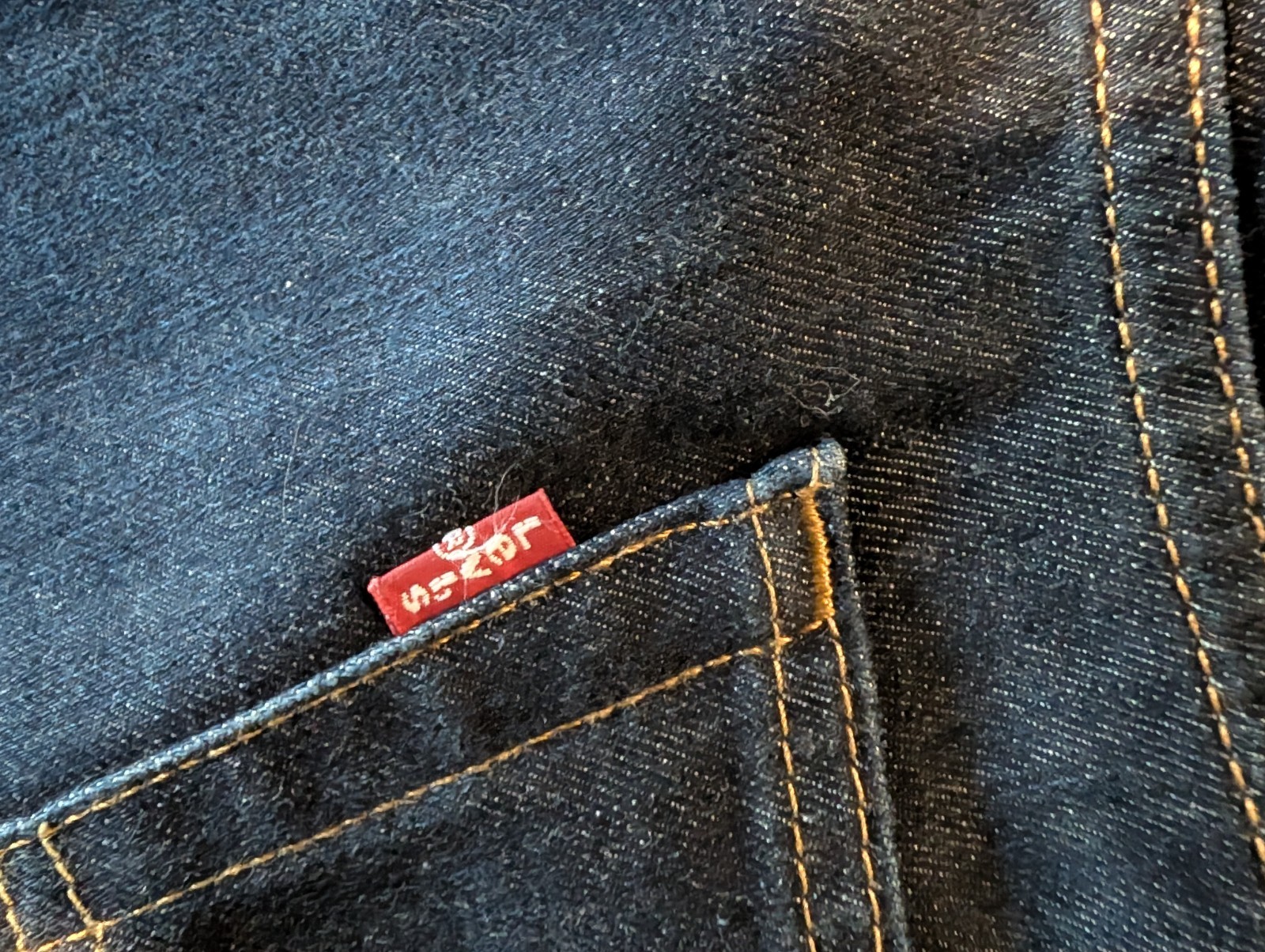 Levis 541 Athletic Taper Mens Jeans 52×29 Dark Wash Blue Stretch 18757-0081