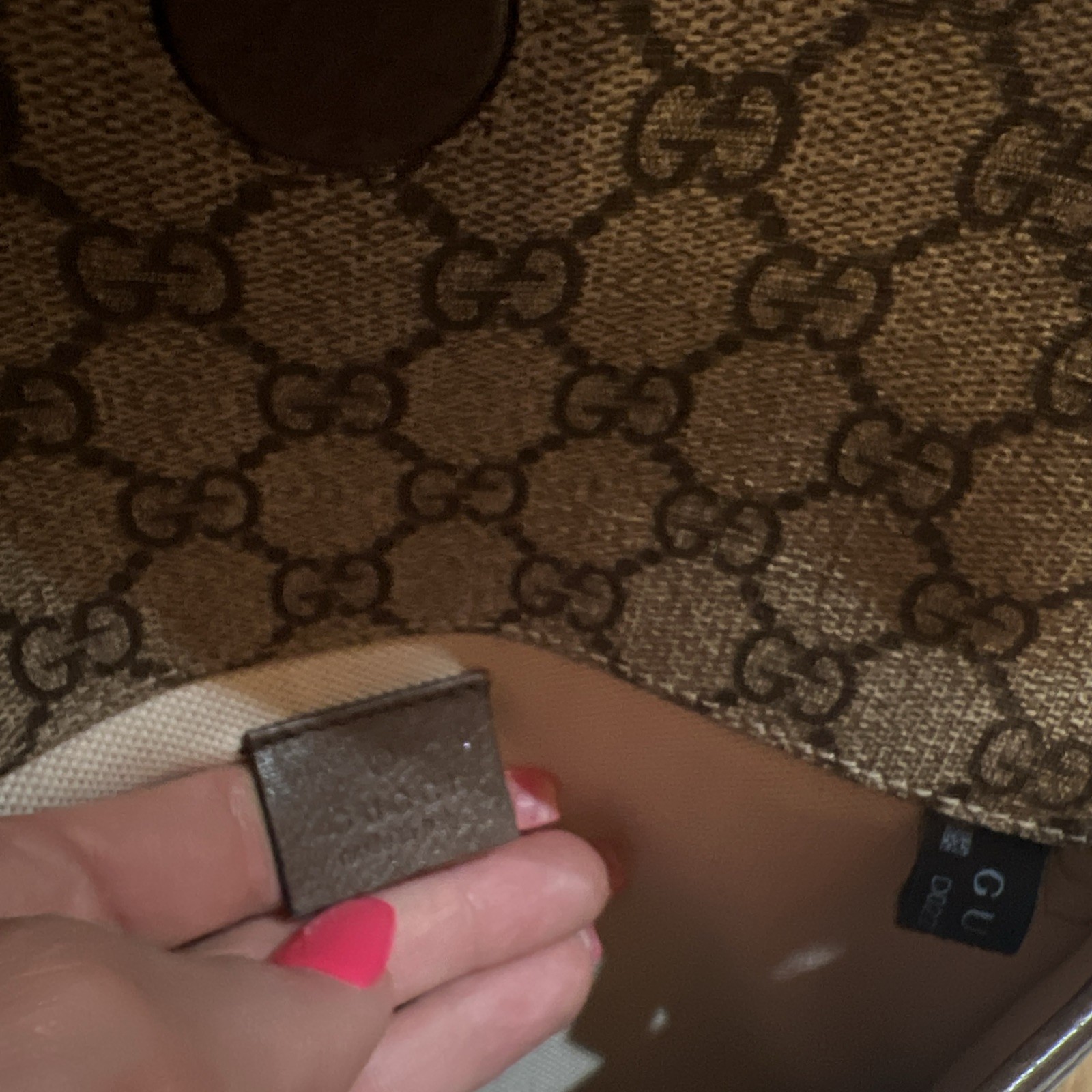 Gucci GG Supreme canvas belt bag