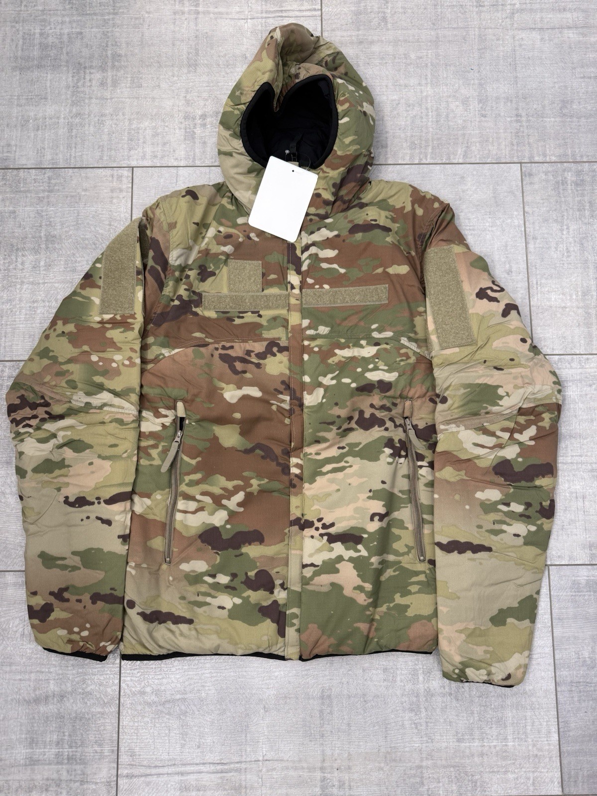Massif Strato Low Loft Reversible Jacket – Camo /Black, Size M-R (non FR)