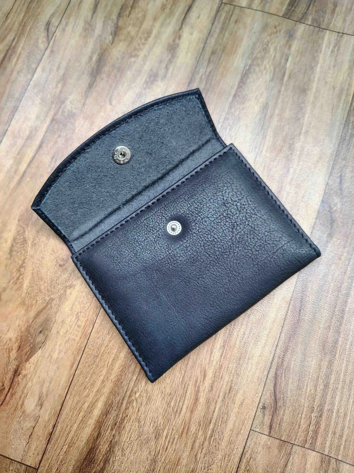 ID Badge Black Bifold Stylish Wallet,Concealed Carry Weapon IDCase for Men Women