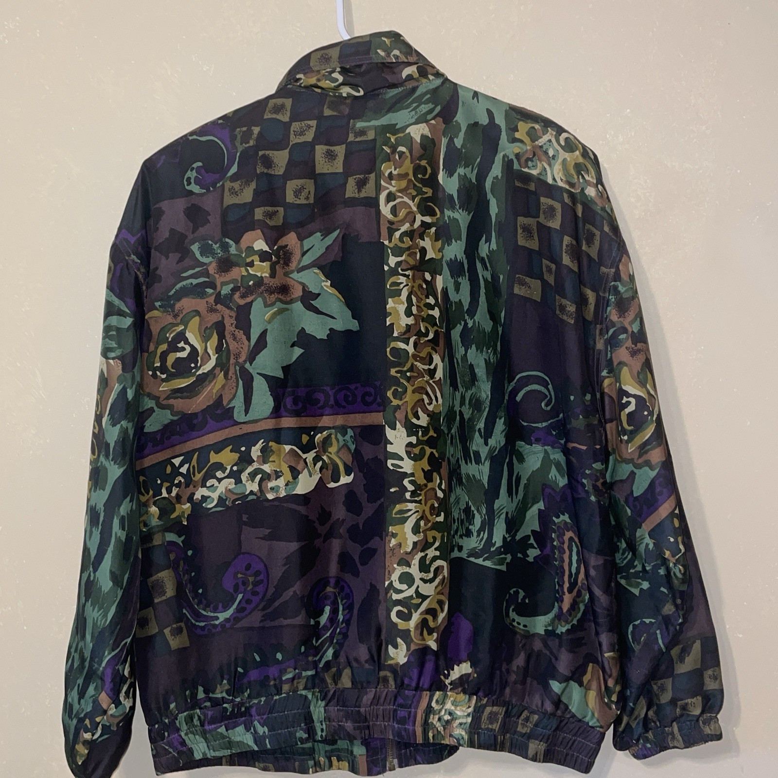 Fundraiser EVR Silk Women Medium Bomber Print Jacket