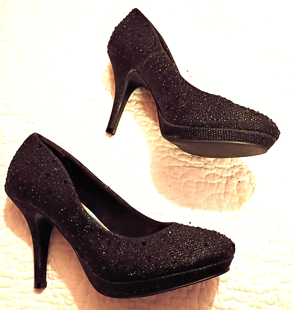 Black glitter pumps, women’s 7 M, Silver Slipper brand, 3.5-in heels, UNWORN
