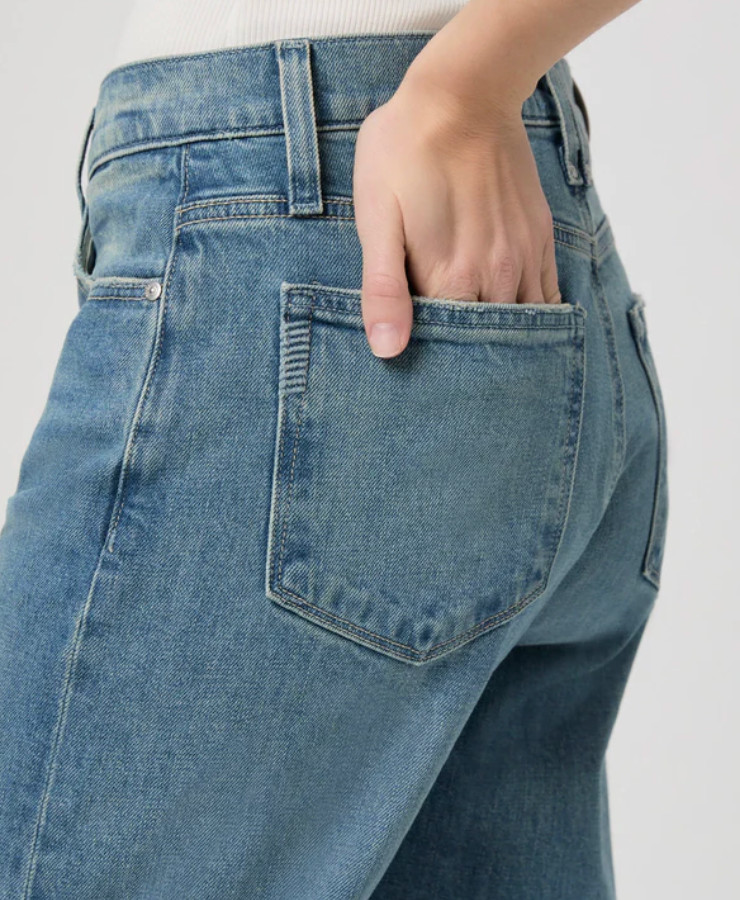 PAIGE Serena Straight Leg Boyfriend Jeans NWT Riff Wash Premium Denim