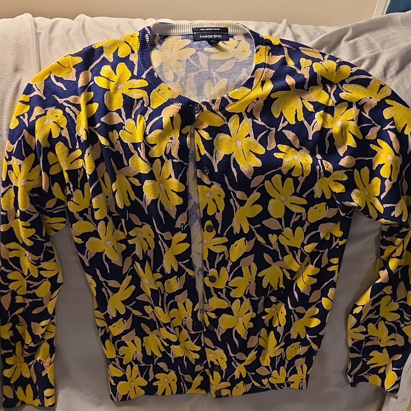 Lands’ End Women’s M/P Petite Knit Round Neck Floral Button Cardigan Blue