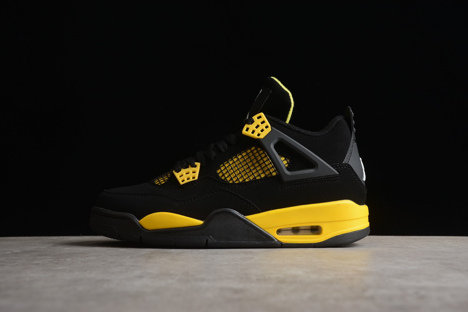 AJ 4 Retro Yellow Thunder 2023 DH6927-017 in Stock