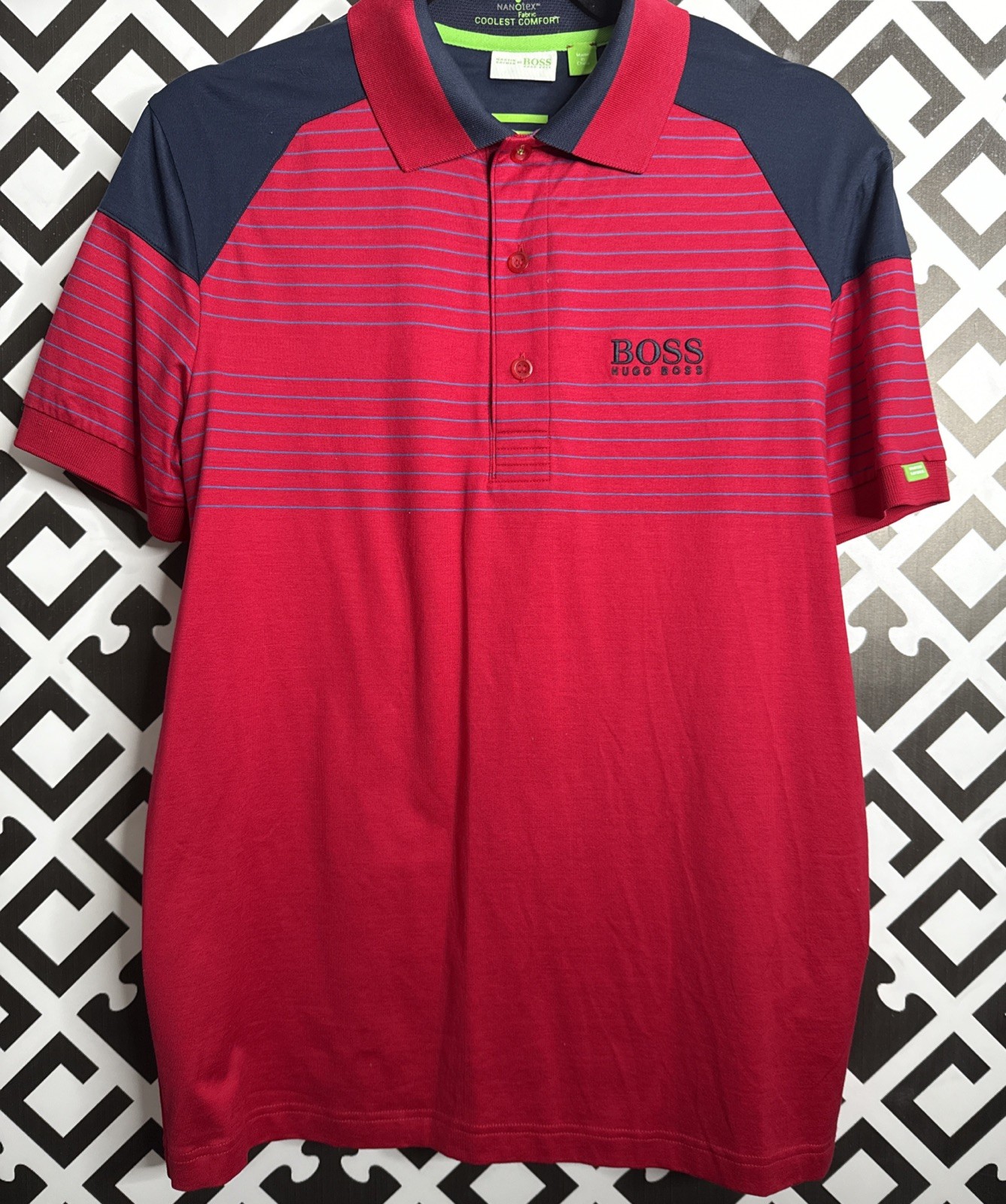 HUGO BOSS X MARTIN KAYMER Nanotex Cool Fabric Golf Polo Red Blue Size Small