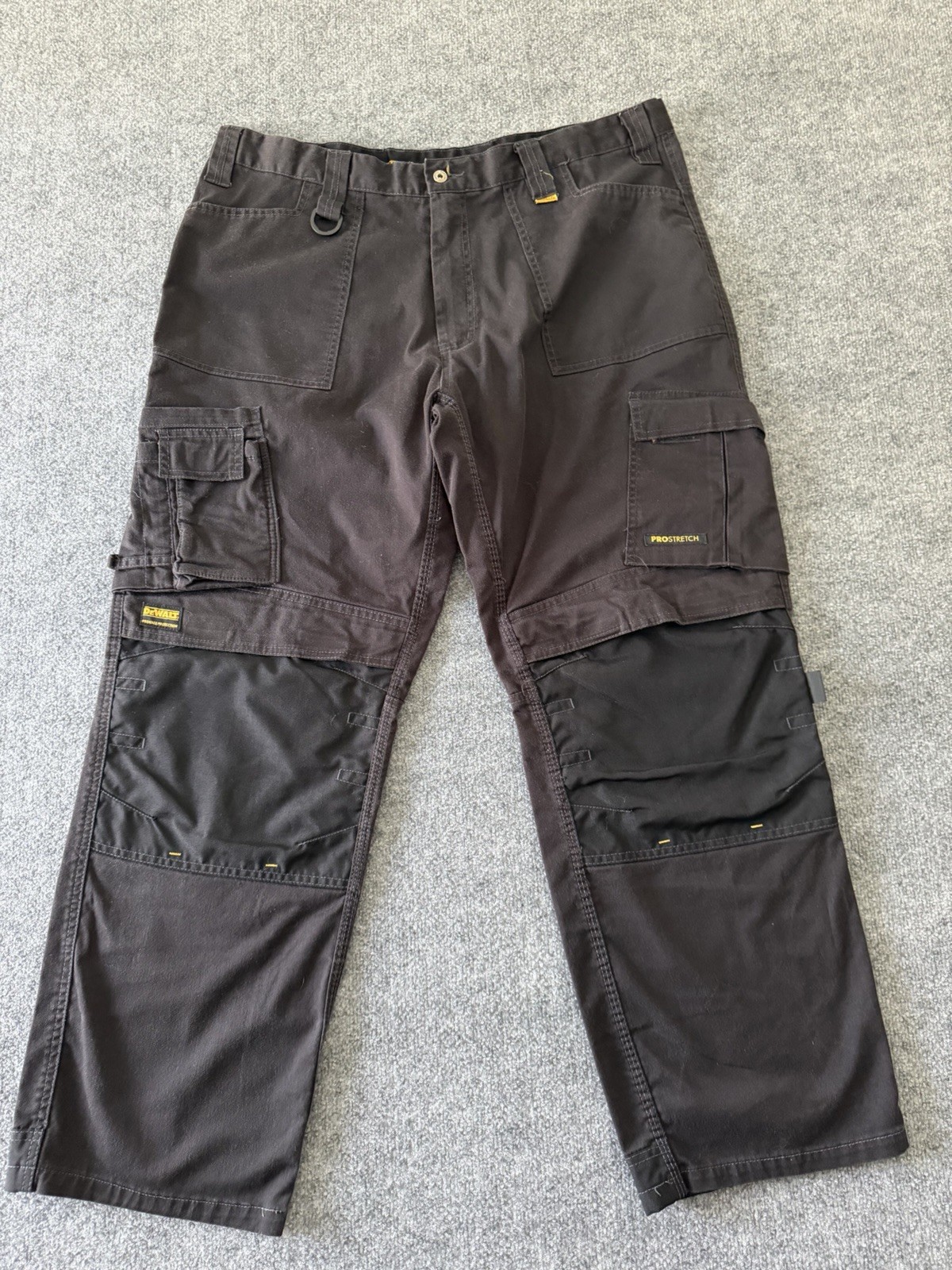 Men’s DeWAlt Black Pants 40/32