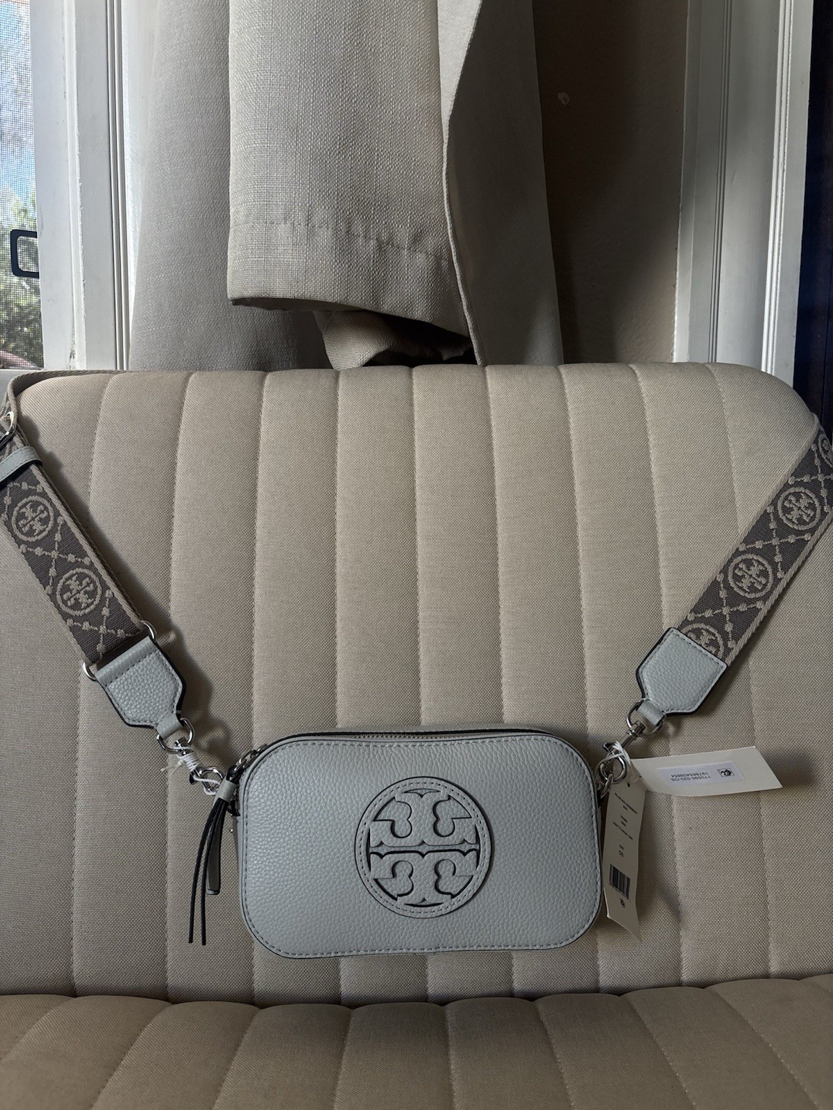 Tory Burch Gray Pebbled Crossbody Bag Zip Logo Strap Adjustable Small