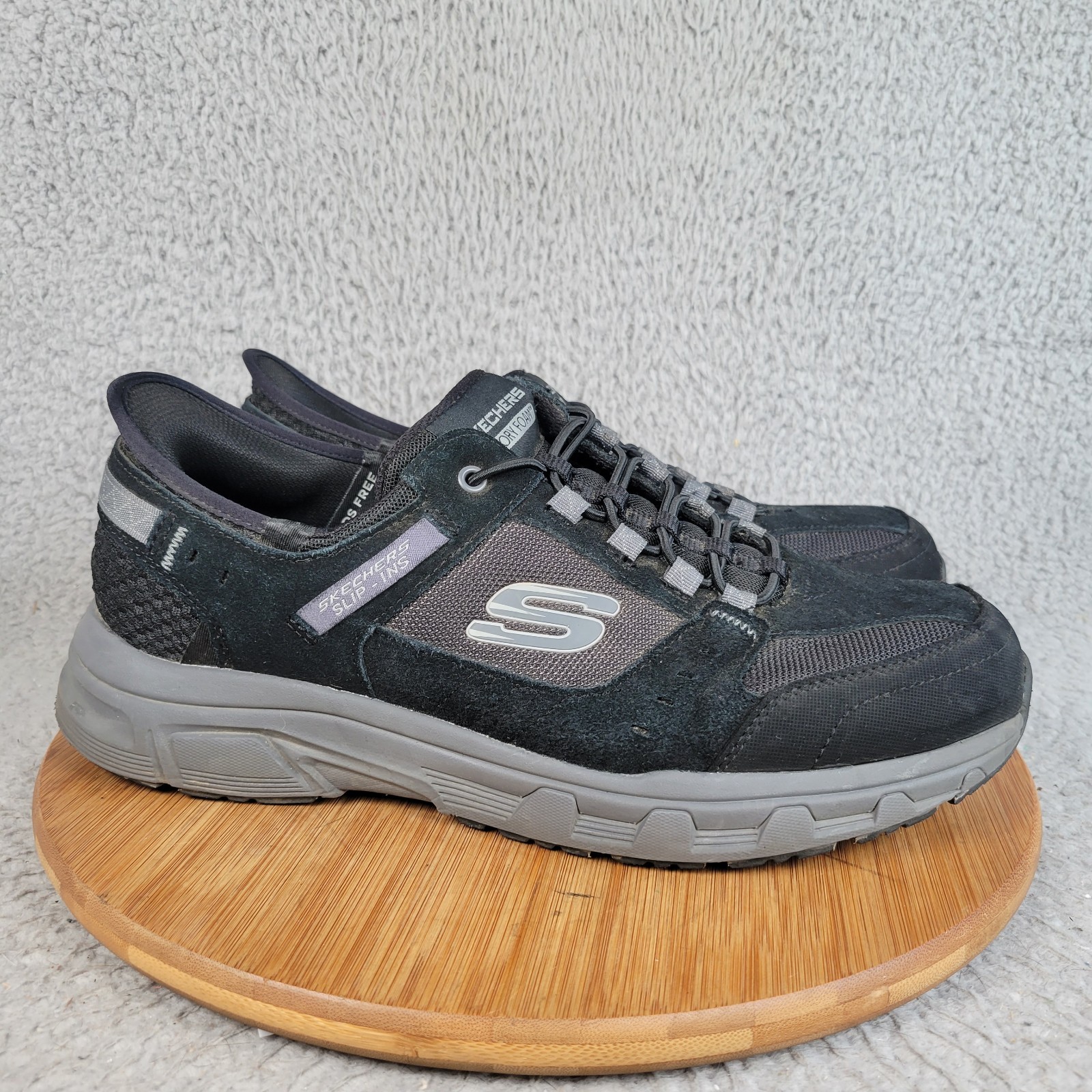 Skechers Hands Free Slip-ins Relaxed Fit: Oak Canyon Black/Charcoal 11 X-Wide