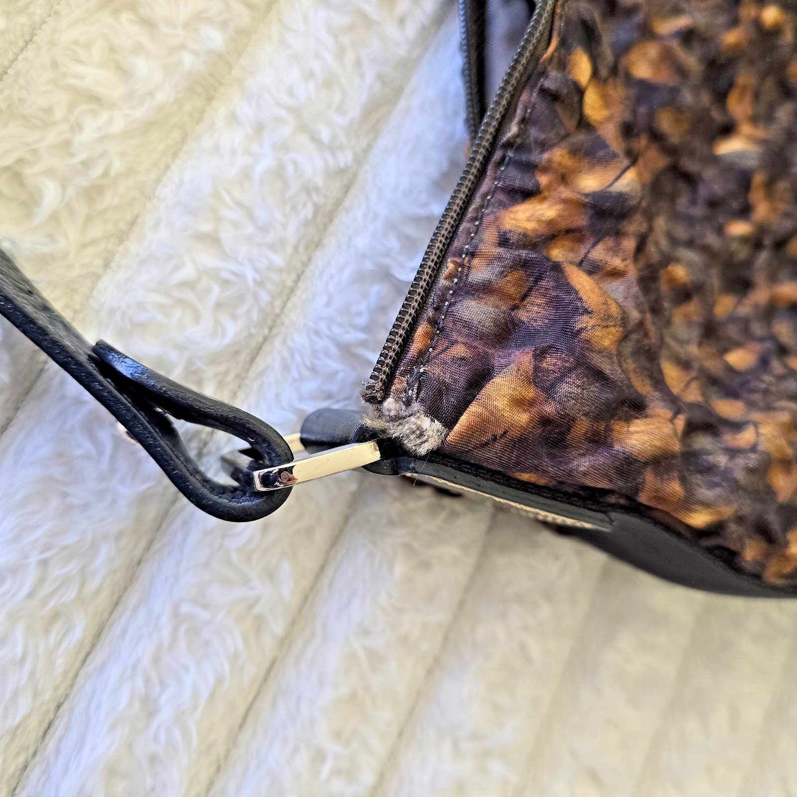 Longchamp Shoulder Bag- Woven Textile & Leather – Missing Zipper – READ