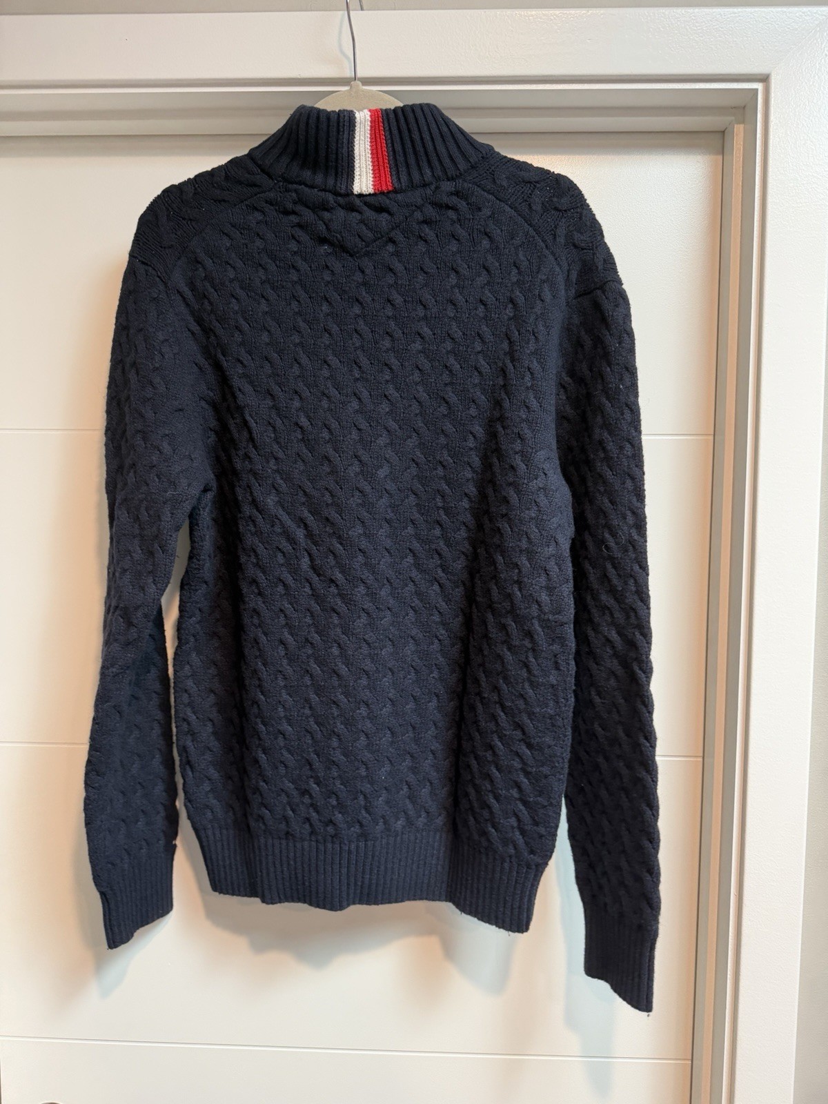 Tommy Hilfiger Mens Large Cable Knit Turtleneck Mock Neck Sweater Navy Stripe