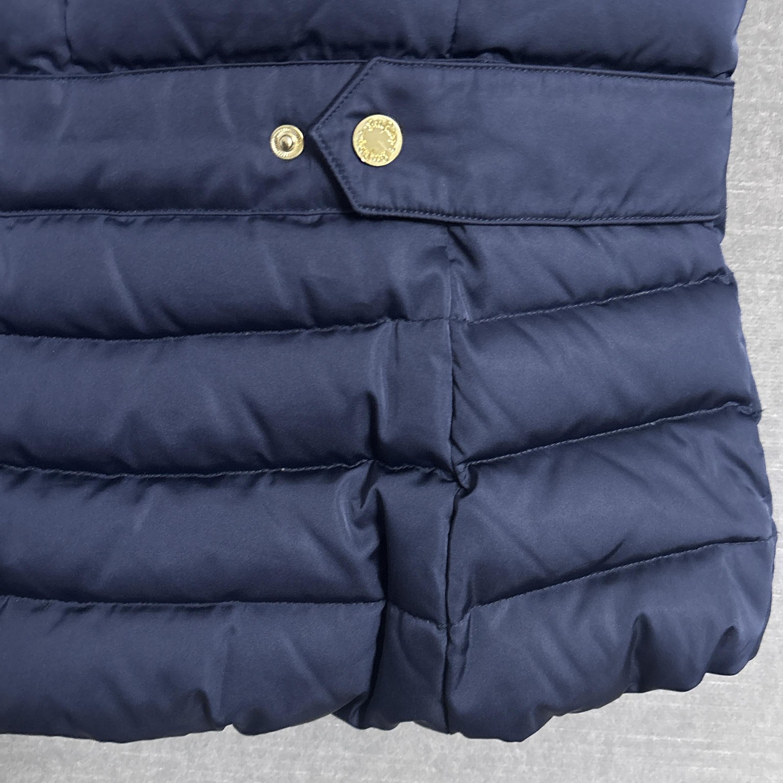 Lilly Pulitzer Vest M Navy Blue Down Puffer Quilted Pink Floral Lining Gold Trim
