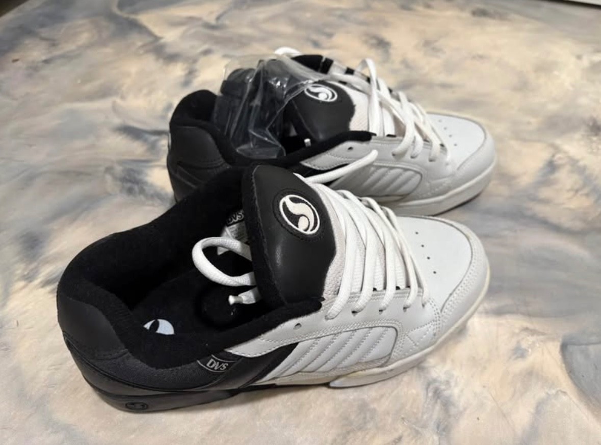 DVS Contra in RARE color! Never Worn