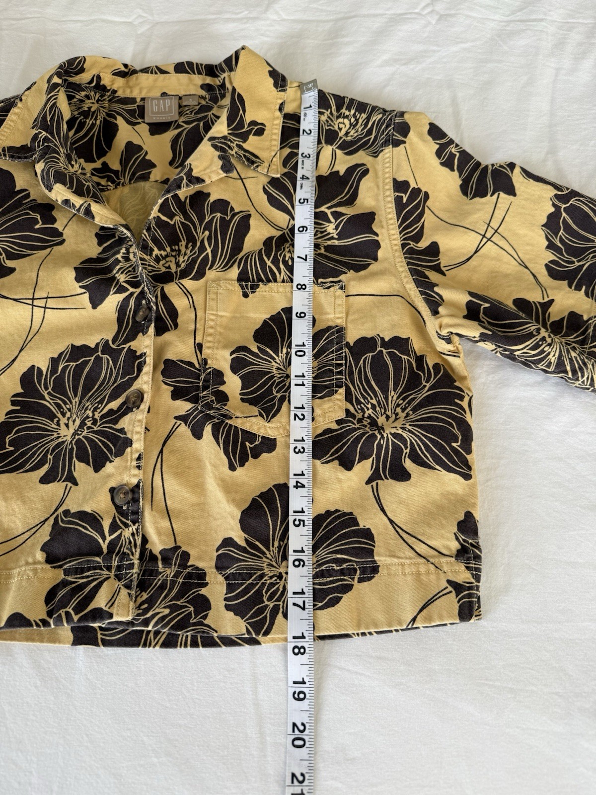 GAP Womens Short Sleeve Cropped Floral Button Front Shirt Mustard & Black Size S