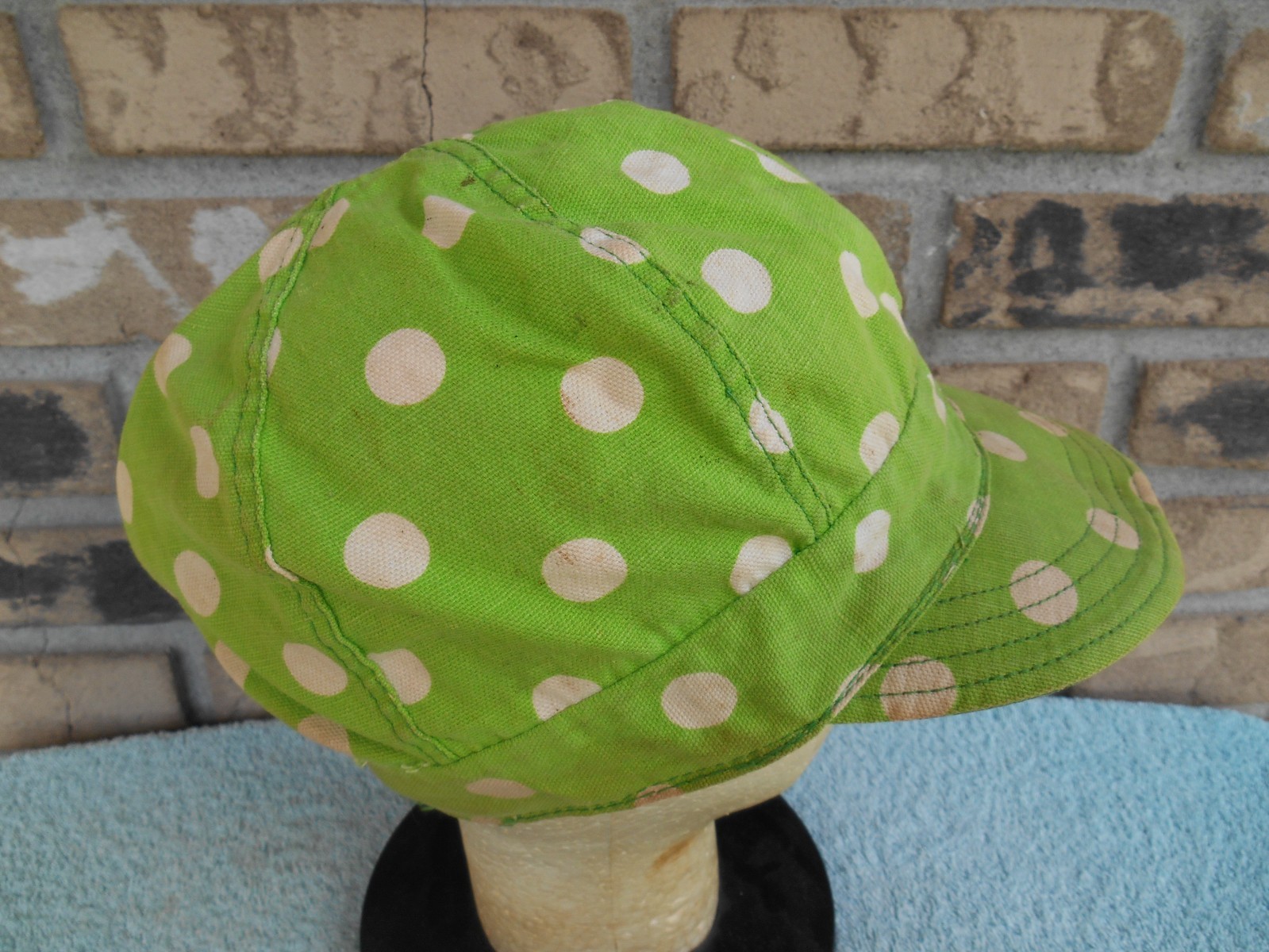 Vintage COTTON WELDERS CAP. GREEN & WHITE DOTS. SIZE SMALL 6-7/8. HAS HOLES!