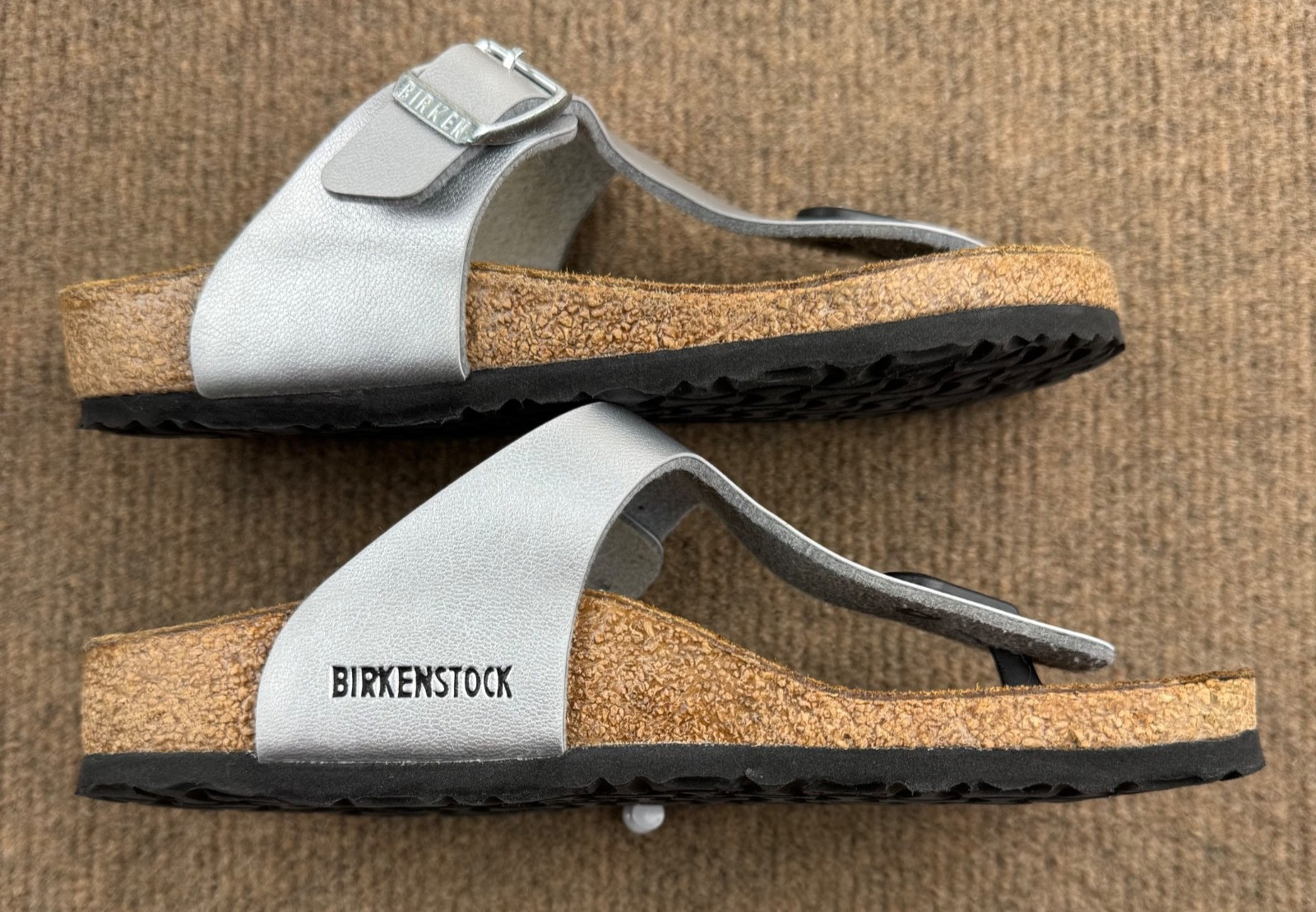BIRKENSTOCK Gizeh Metallic Silver Sandals 200 C13 Kids 31/US 13-13.5