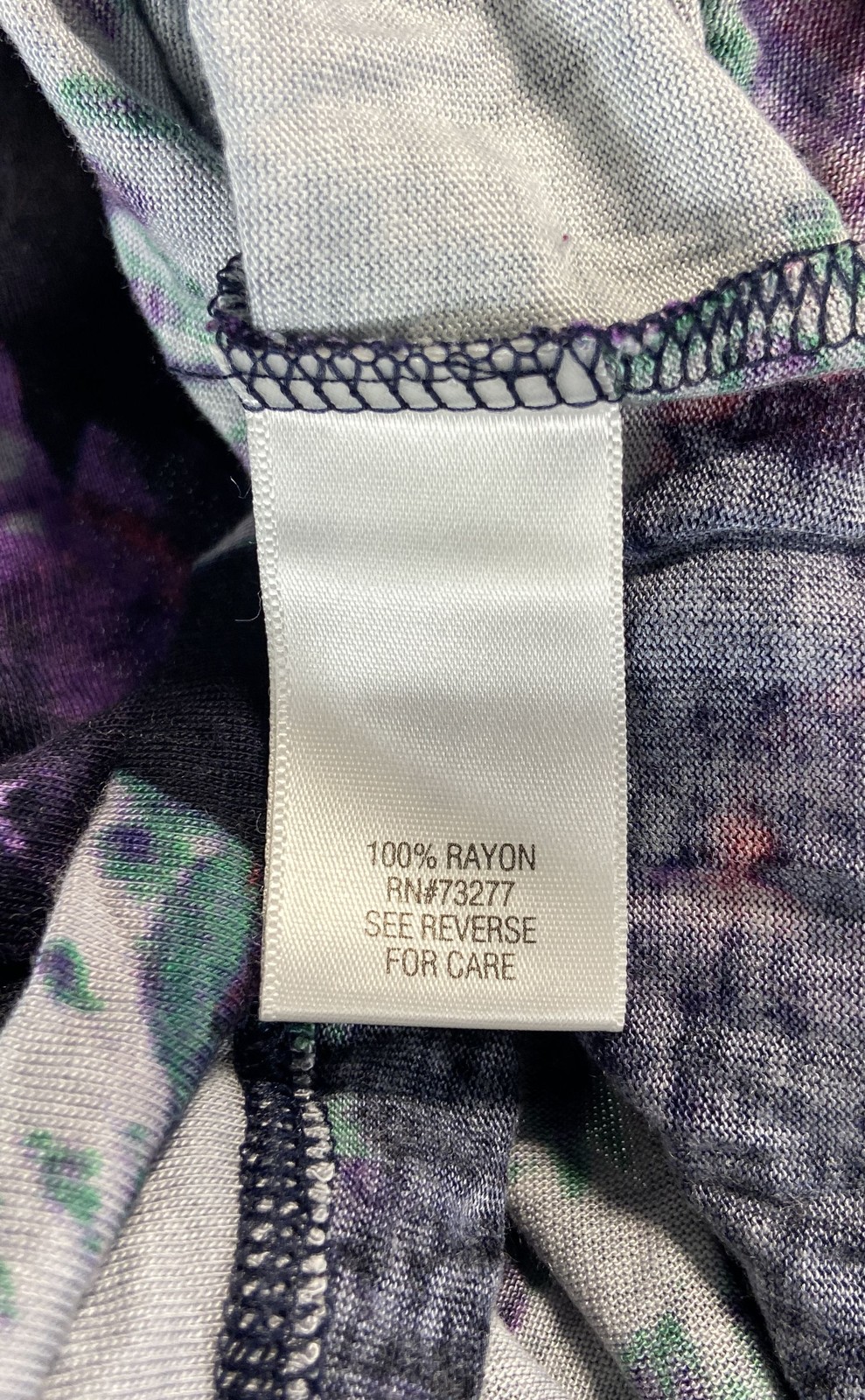 Simply Vera Vera Wang Women’s Purple Gray Floral Abstract Rayon Shirt Sz M NWT