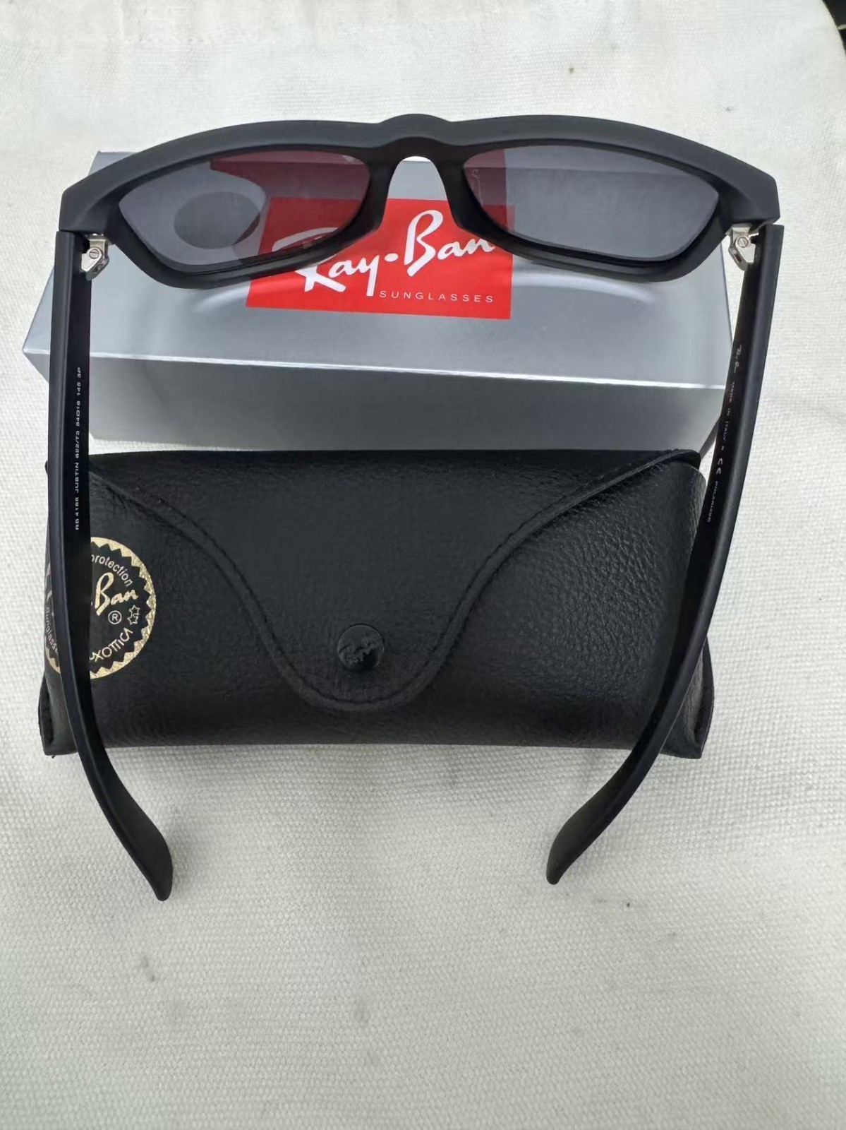 NEW Ray-Ban Justin Classic Grey Polarized Sunglasses RB4165 622/T3 54-16mm