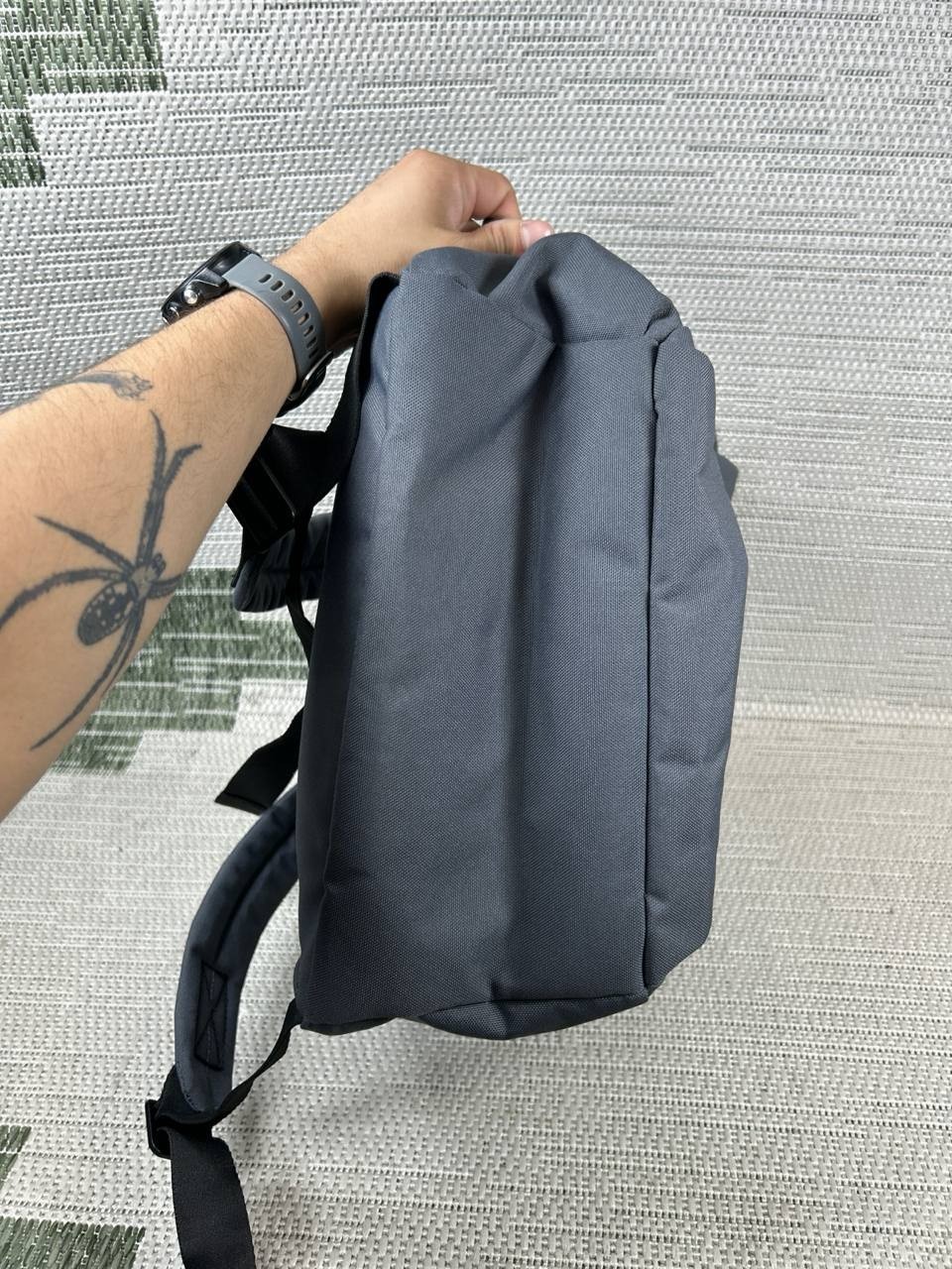 Everlane Backpack The ReNew Transit Charcoal Laptop Sleeve Adjustable Shoulder