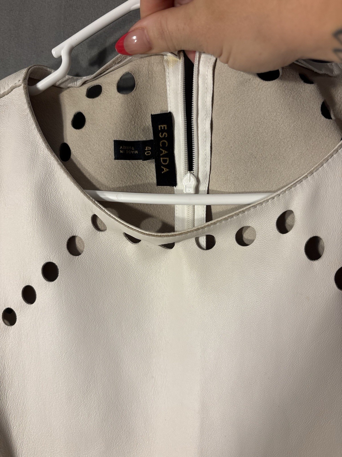 ESCADA Beige Leather Sheath Dress Cutout Sleeveless Knee Length Round Neck 40