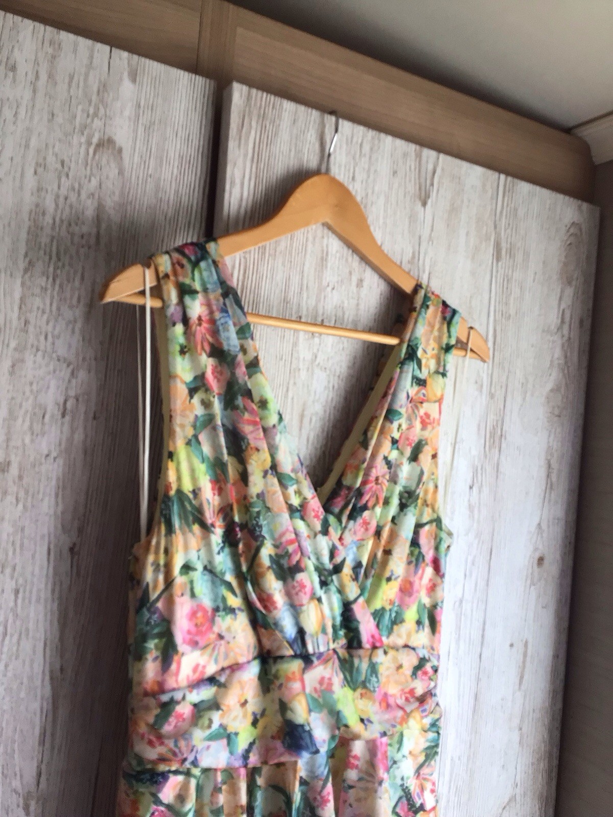 Jolie Moi Floral Tiered Mesh Maxi Dress Size 14 Lined